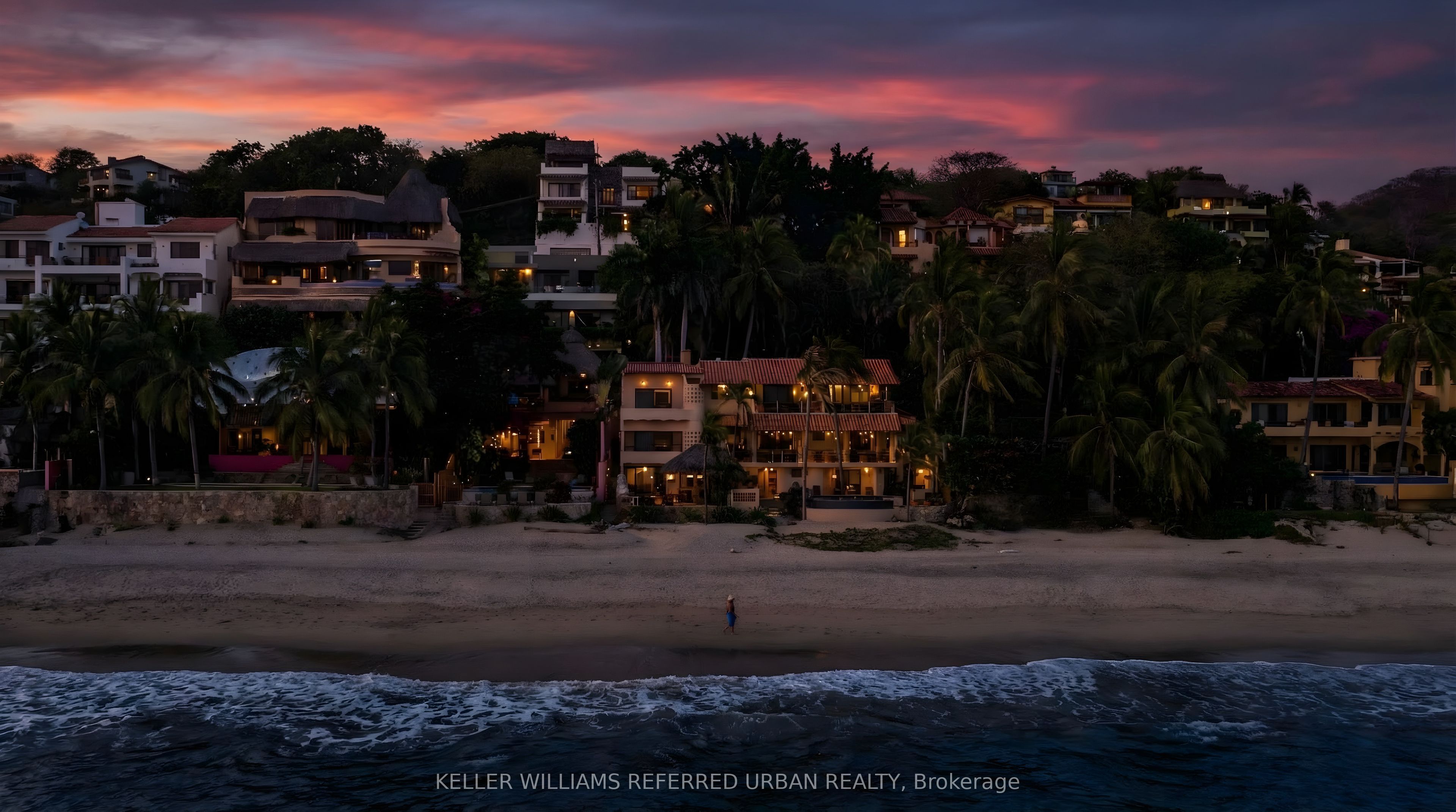 92 Avenida del palmar, Mexico