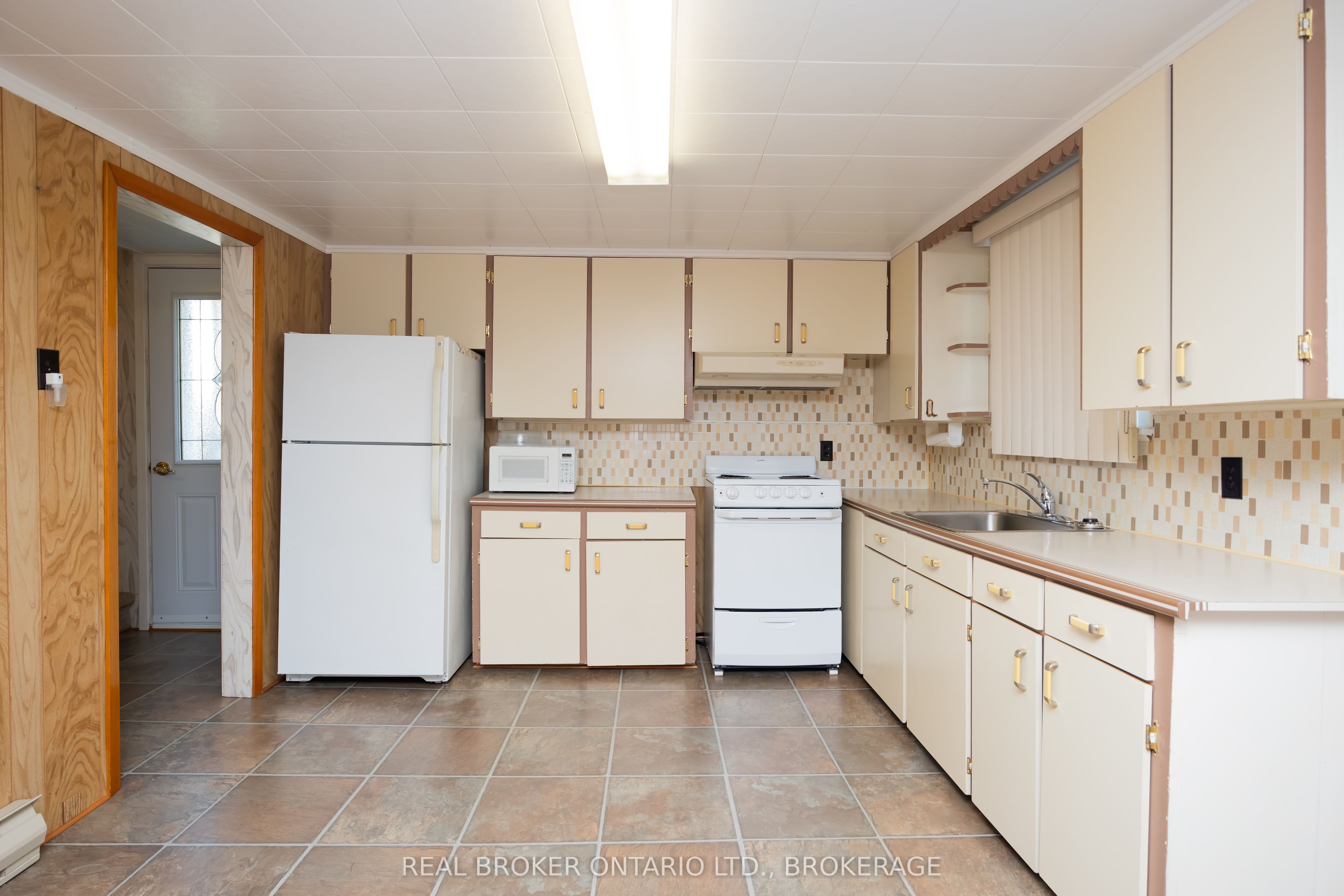 287 East Boundary Road, North Glengarry, ON K0C 1A0 photo 5