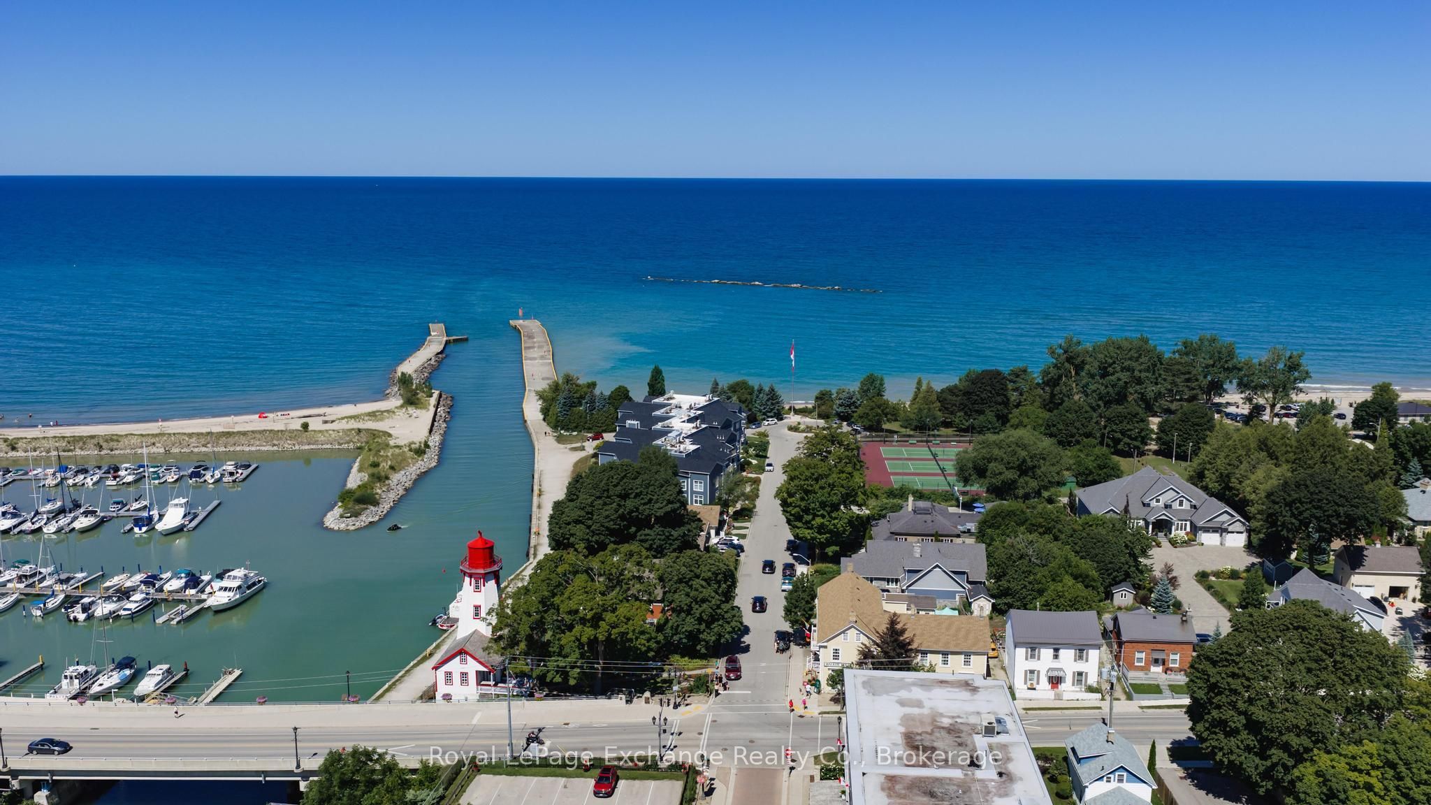 200 Harbour Street 204, Kincardine, ON N2Z 3A3 photo 3