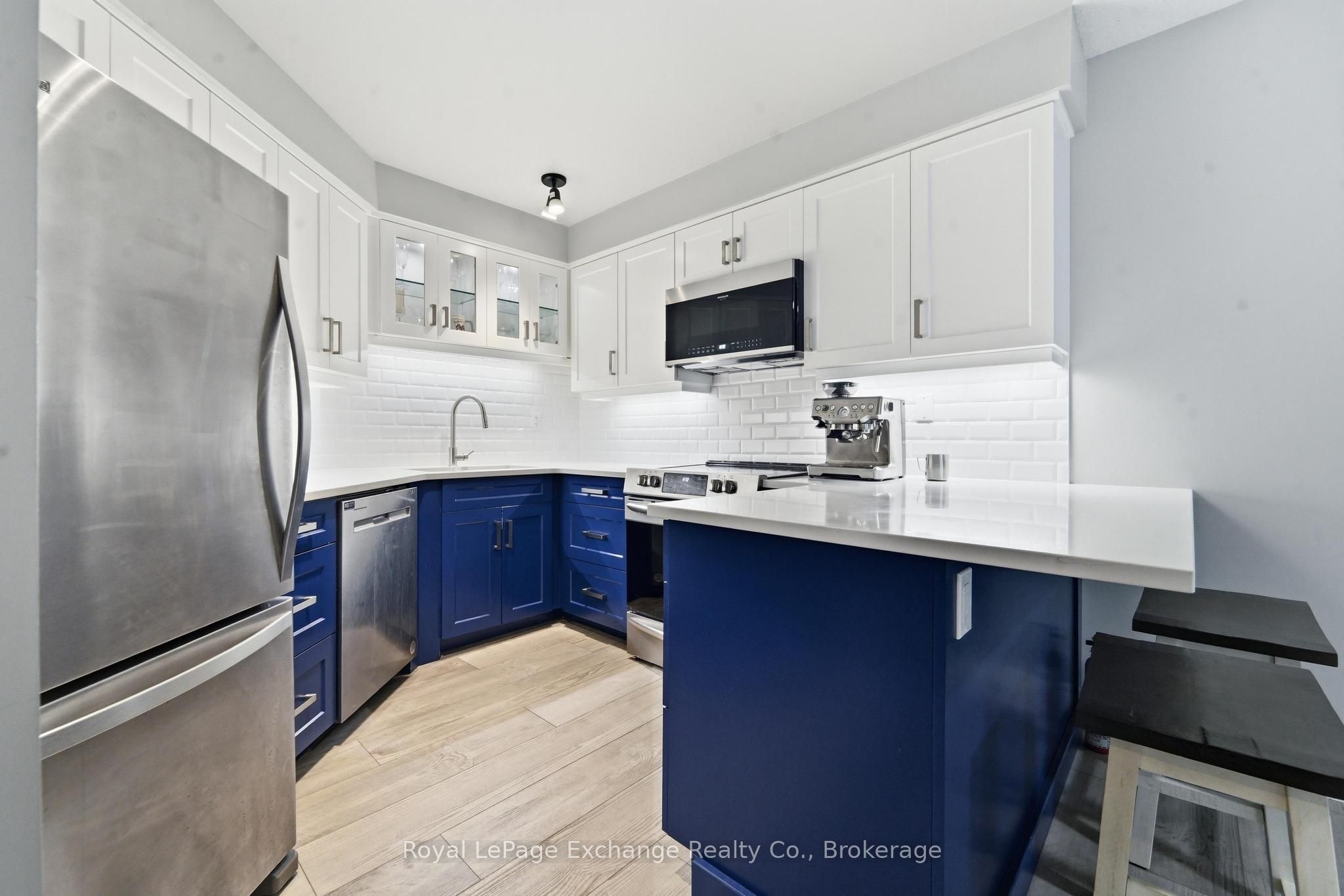 200 Harbour Street 204, Kincardine, ON N2Z 3A3 photo 5