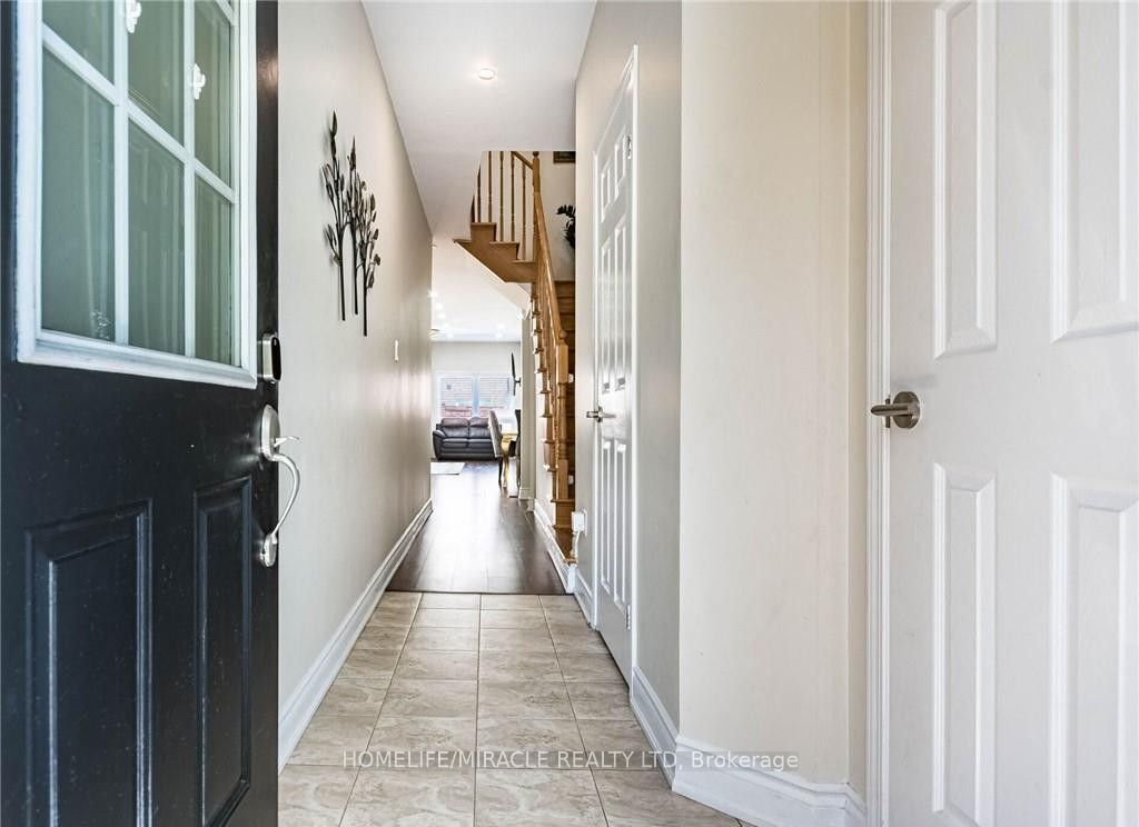 110 Highland Road 119, Kitchener, ON N2M 3S1 photo 3