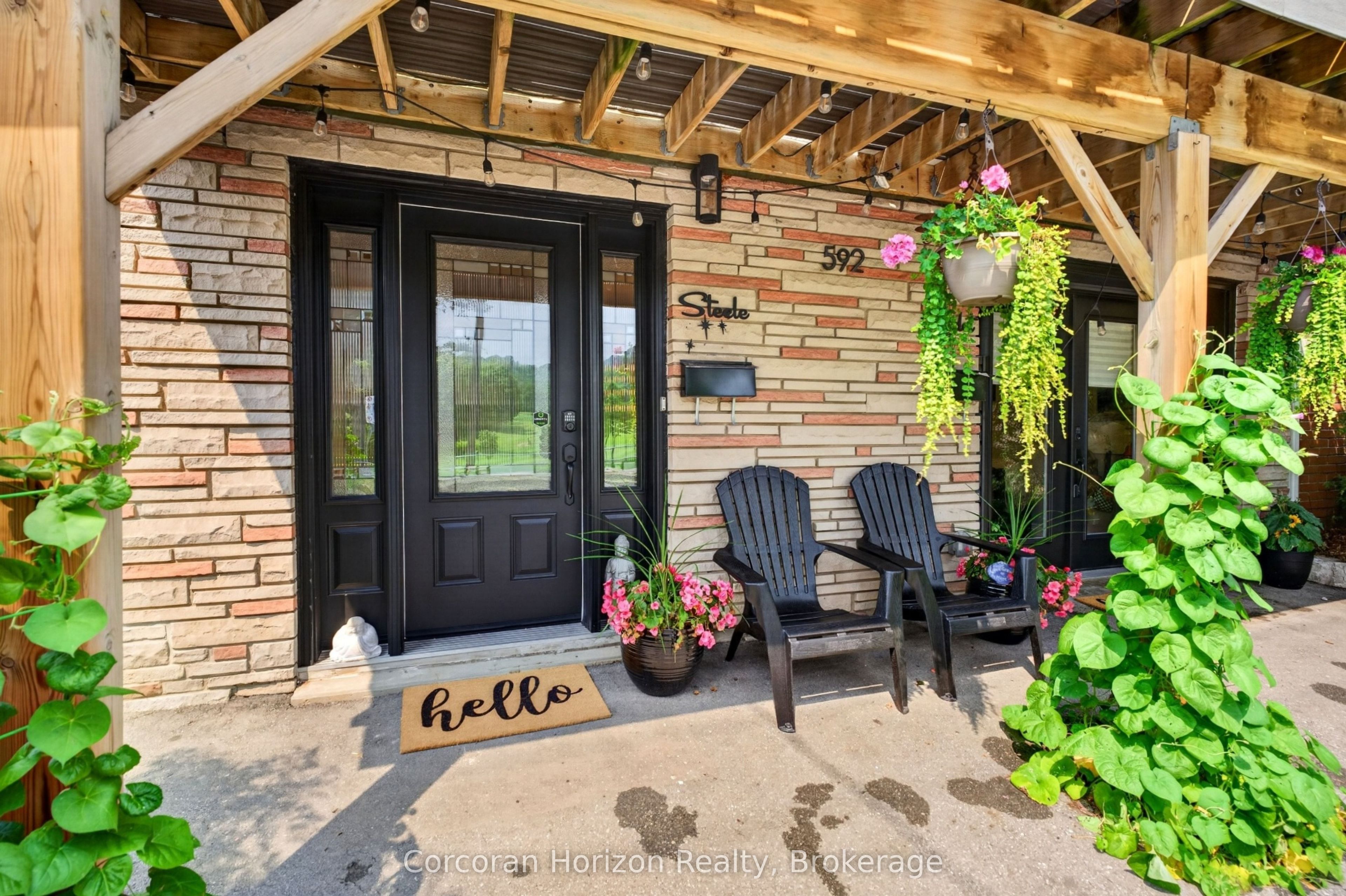 592 Aberdeen Avenue, Hamilton, ON L8P 2T1 photo 4