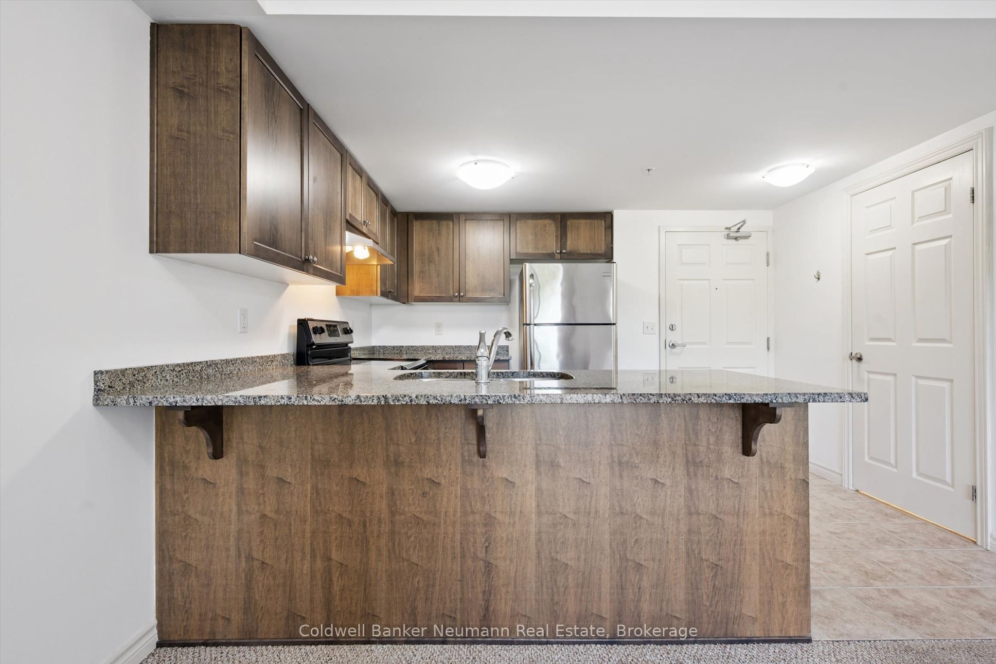 45 Kingsbury Square 301, Guelph, ON N1L 0L2 photo 4