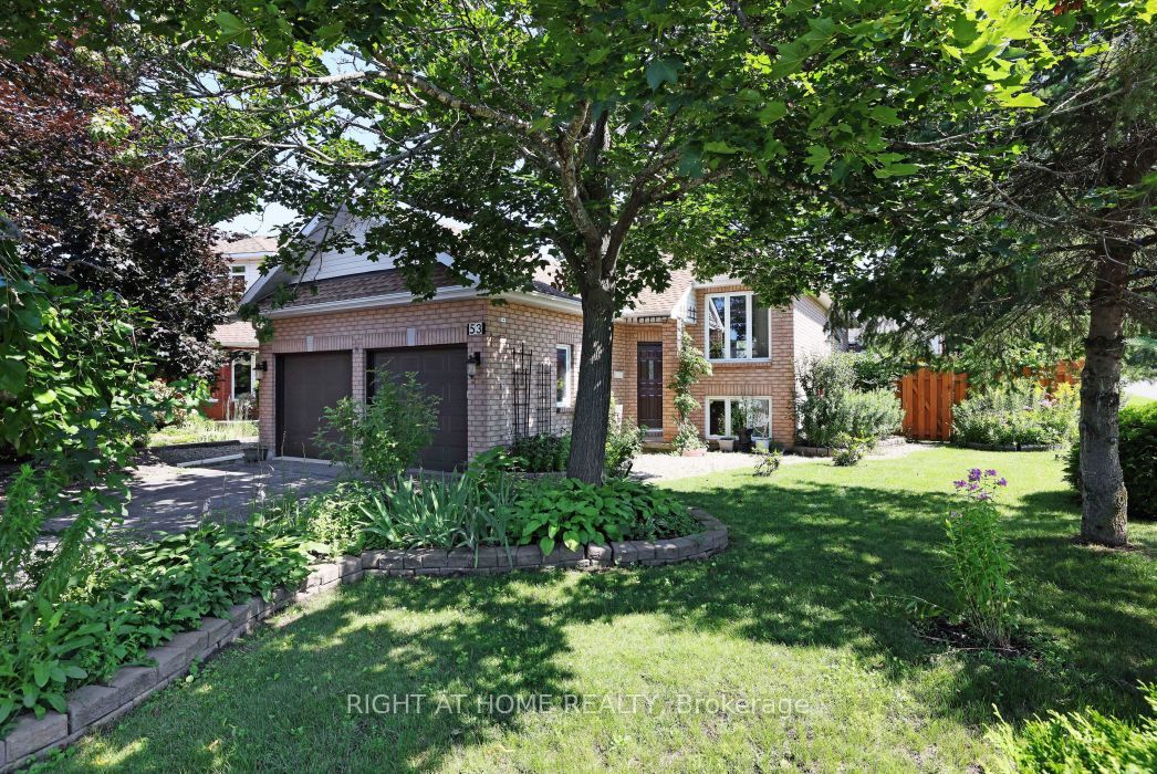 53 Yoho Drive, Kanata, ON K2M 2R4 photo 2