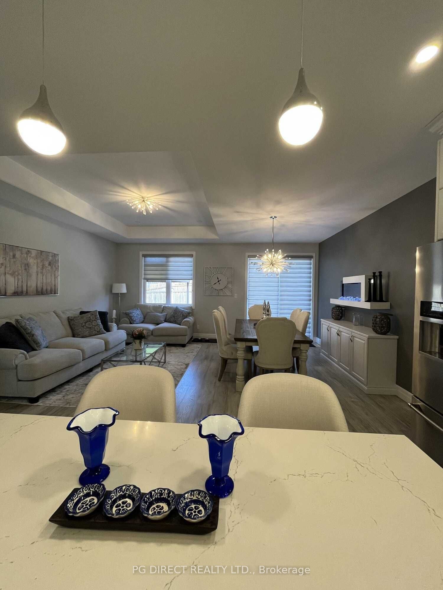 26 Matheos Crescent, Quinte West, ON K8V 0L2 photo 4