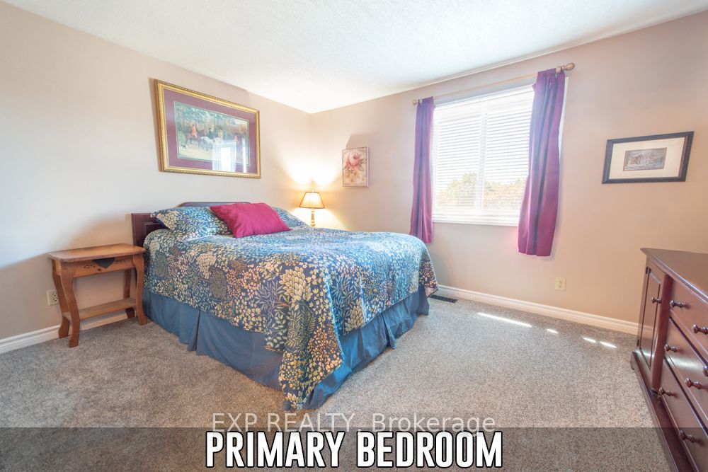 153 Oneida Place, Kitchener, ON N2A 3G4 photo 4