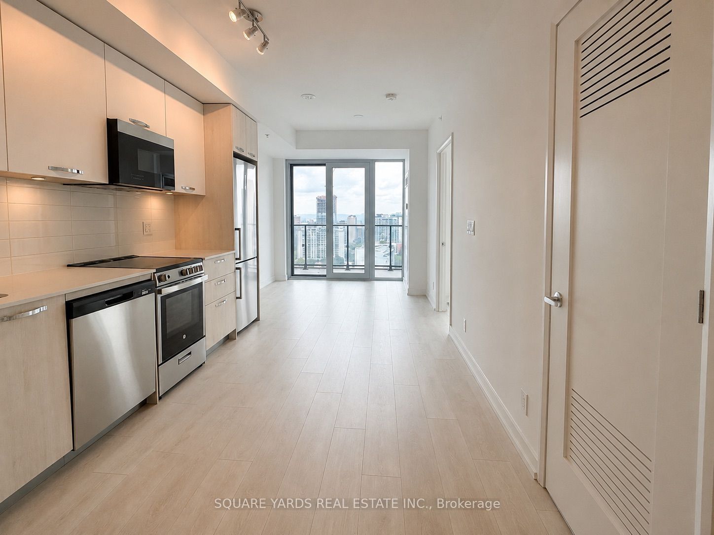 75 James Street S 2201, Hamilton, ON L8P 4V8 photo 5