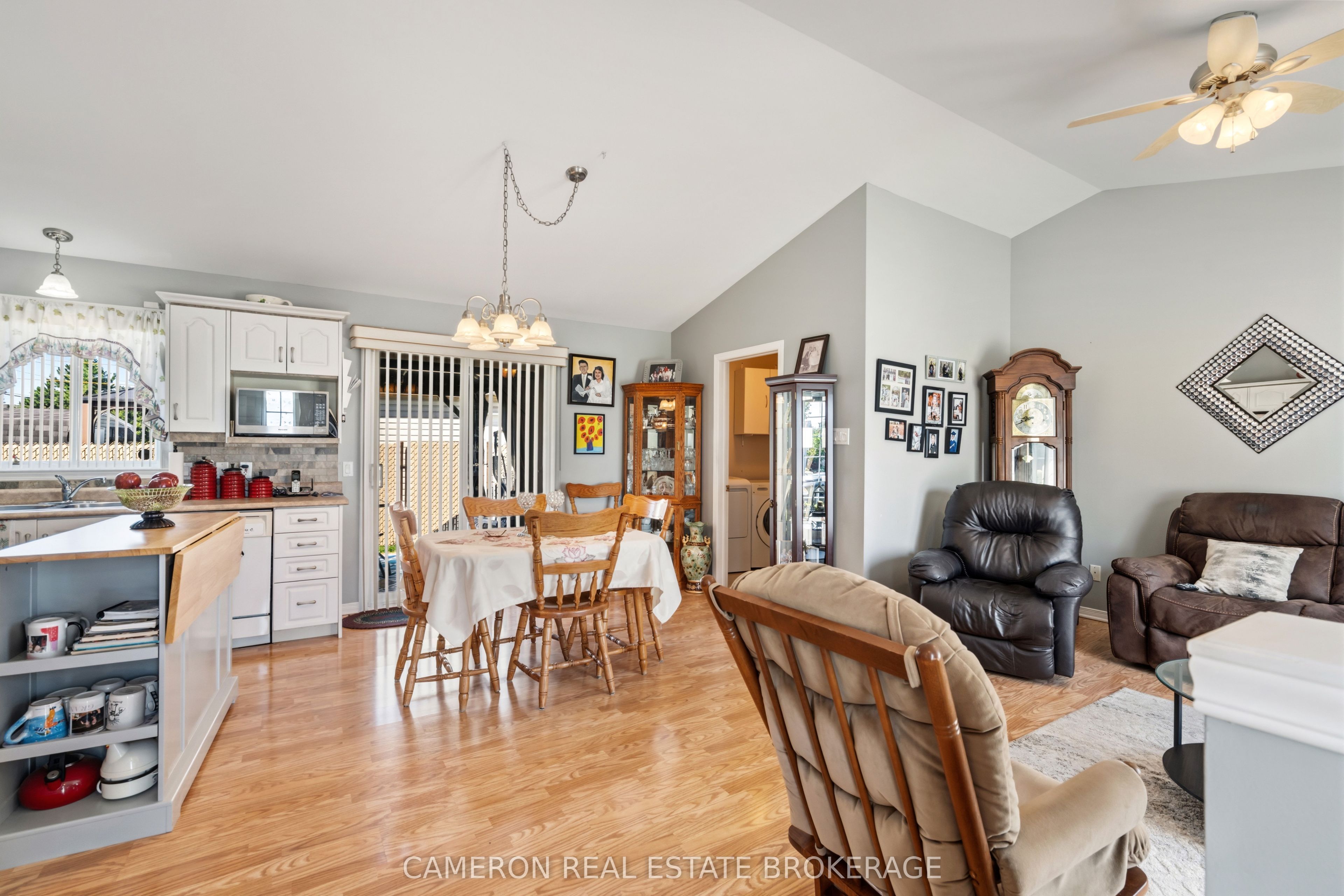 2 Enza Drive, Cornwall, ON K6H 7N7 photo 4