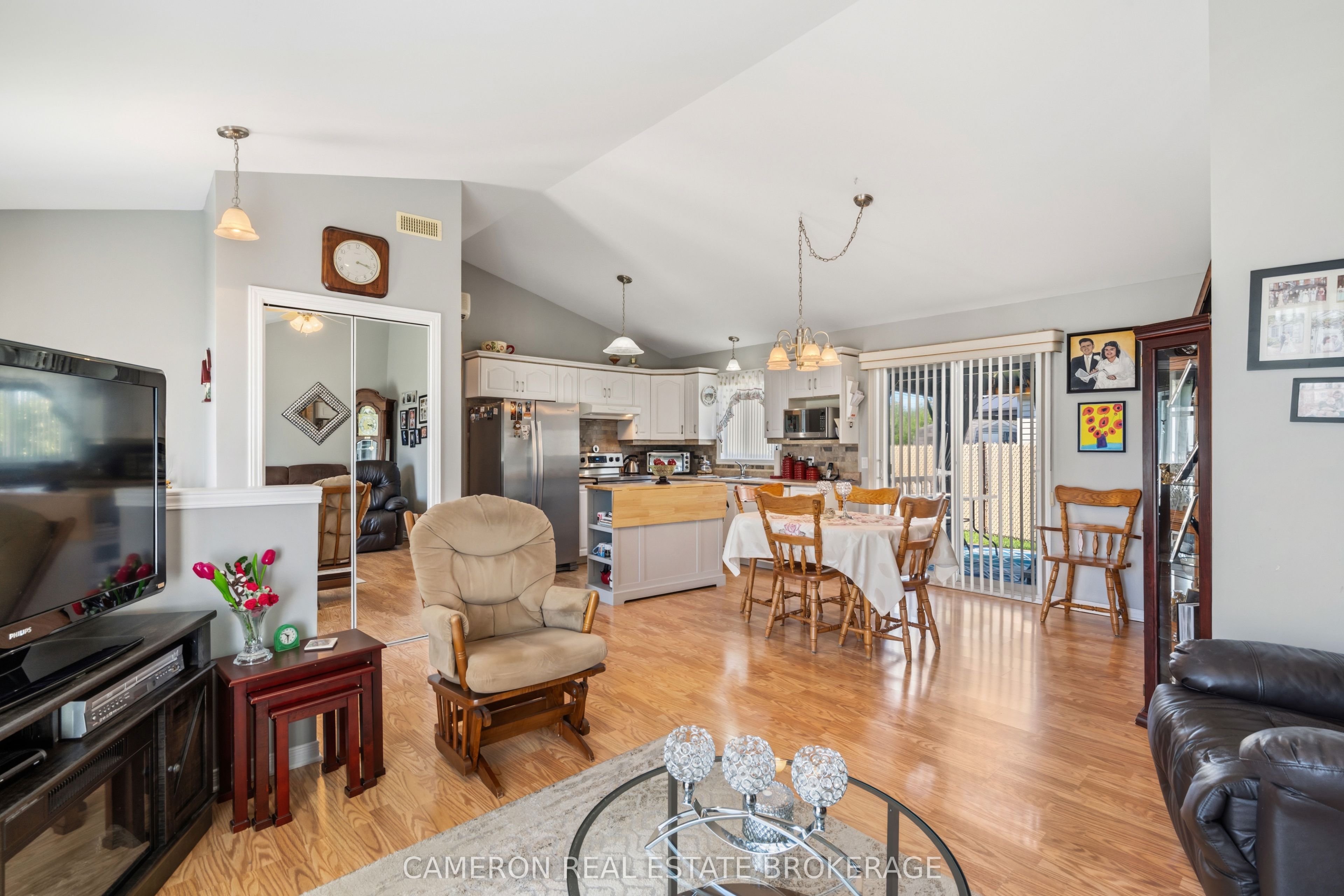 2 Enza Drive, Cornwall, ON K6H 7N7 photo 5