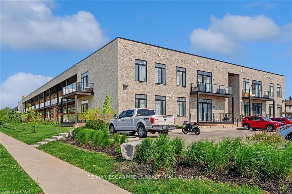 85 Morrell Street 222, Brantford, ON N3T 4J6 photo 2
