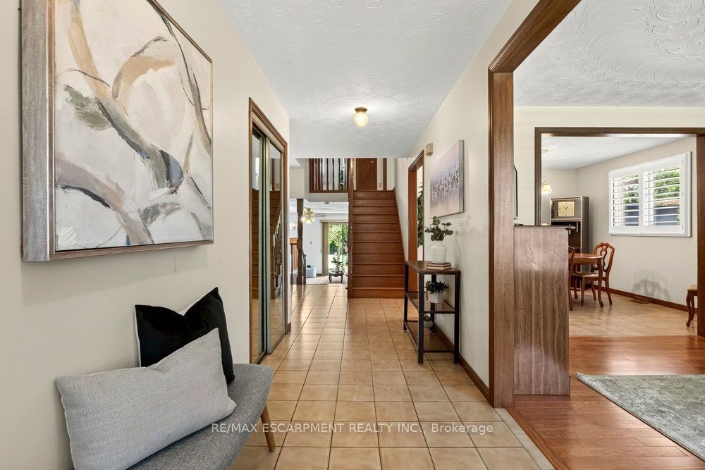 118 POTTRUFF Road S, Hamilton, ON L8K 4A2 photo 4
