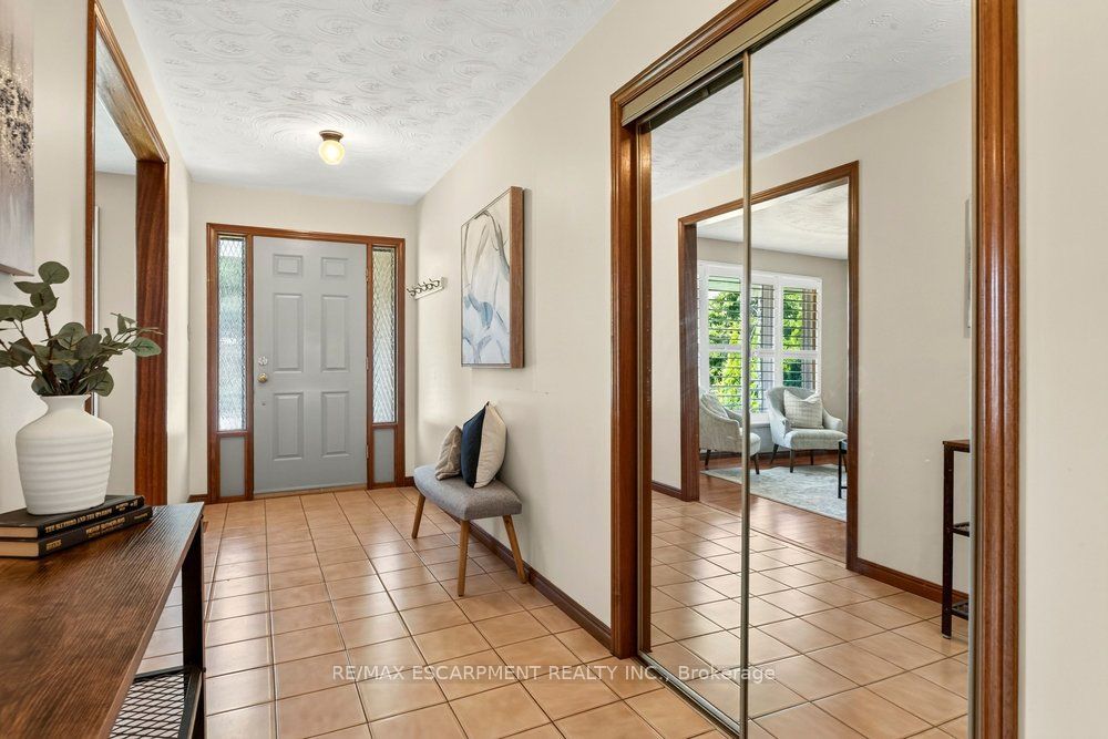 118 POTTRUFF Road S, Hamilton, ON L8K 4A2 photo 5