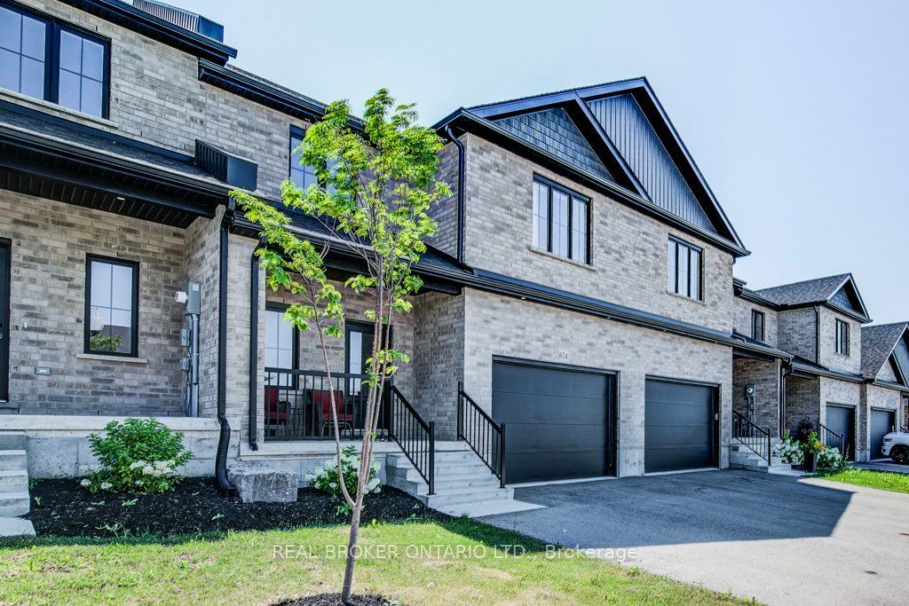654 Wray Avenue S, North Perth, ON N4W 3K9 photo 4