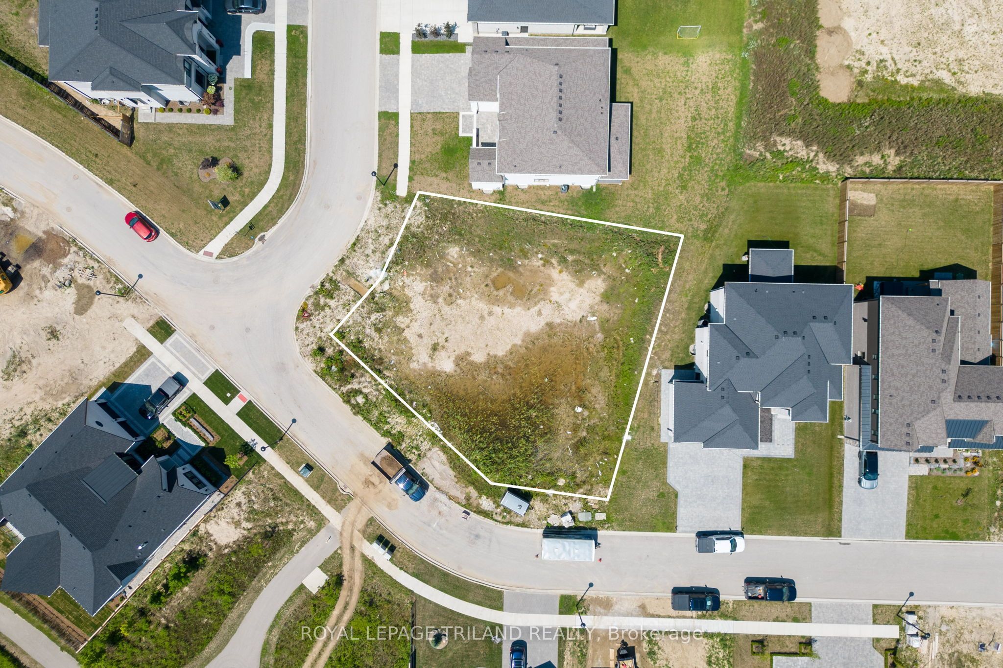 2146 Robbies Way, London North, ON N6G 3X8 photo 3