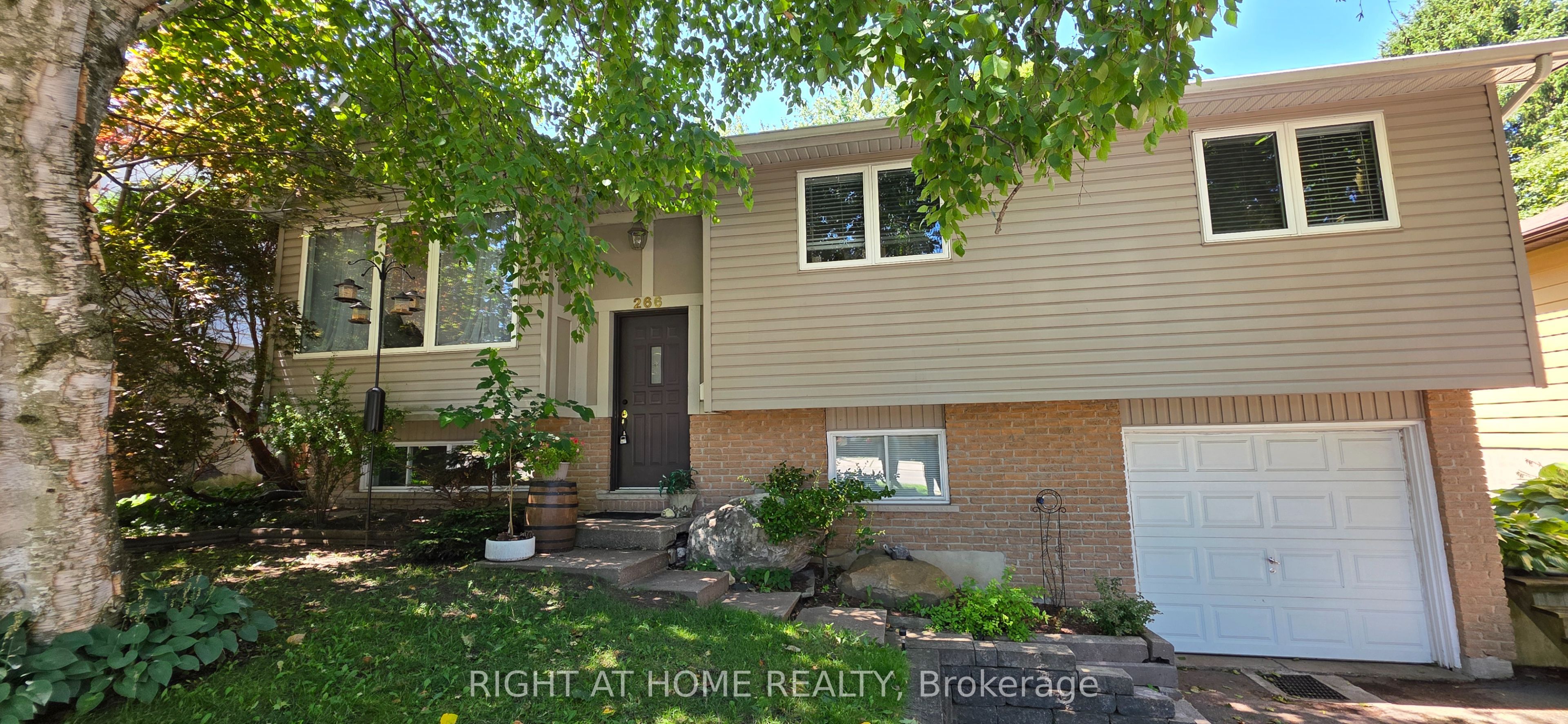 266 Gunn Avenue, Cambridge, ON N3C 3E5 photo 2