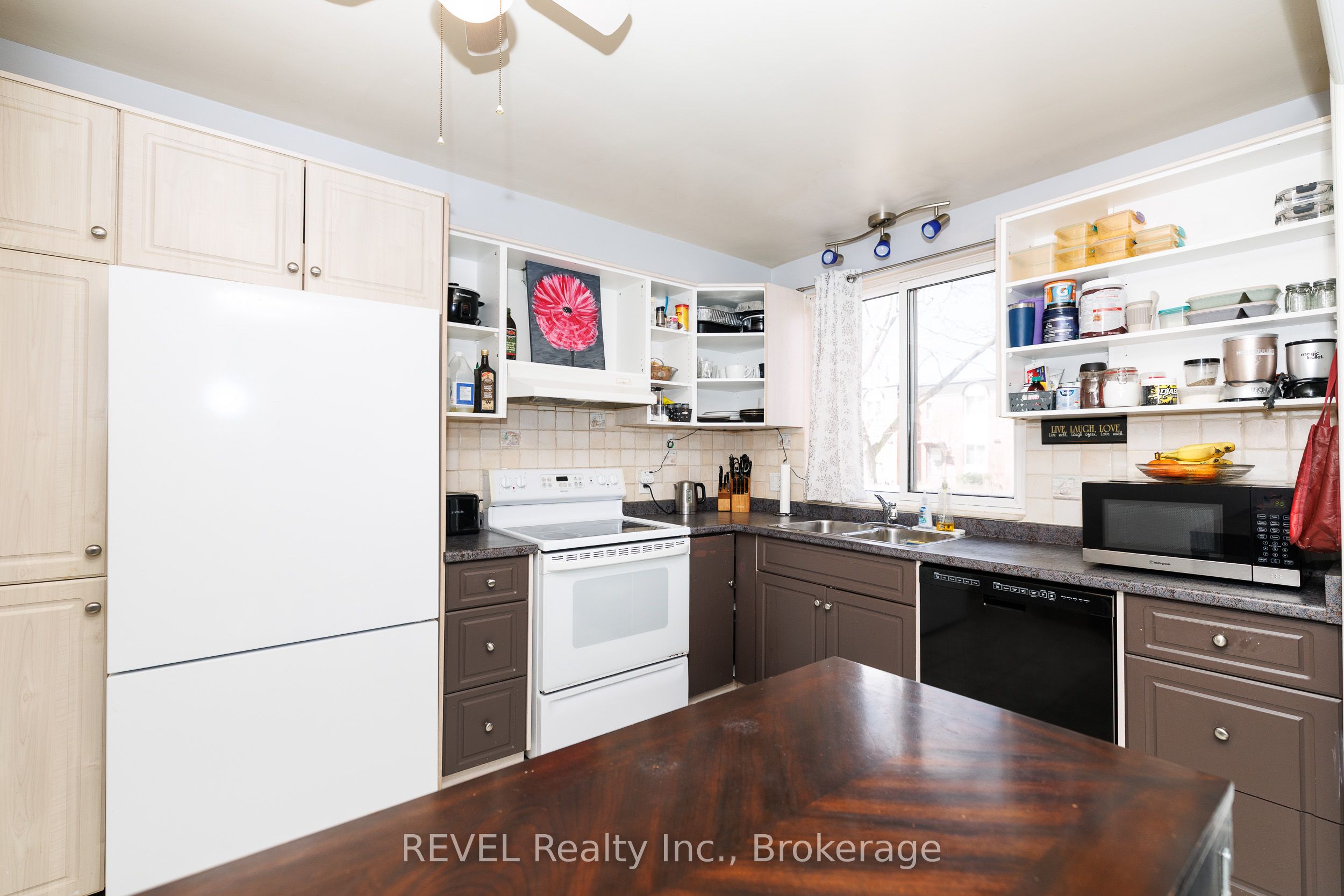 6476 Huggins Street 25, Niagara Falls, ON L2J 1G9 photo 5
