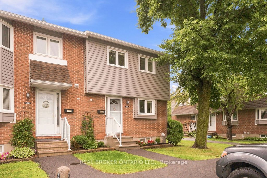 1699E Lamoureux Drive, Orleans - Cumberland and Area, ON K1E 2N3