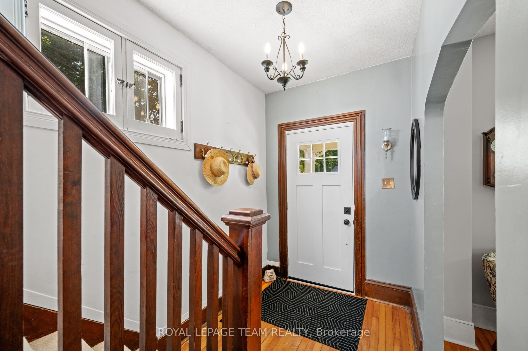 6215 Abbott Street W, Stittsville - Munster - Richmond, ON K2S 0B4 photo 3
