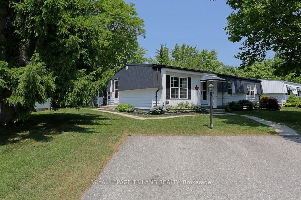 314 Wyldwood Lane, South Huron, ON N0M 1T0 photo 2