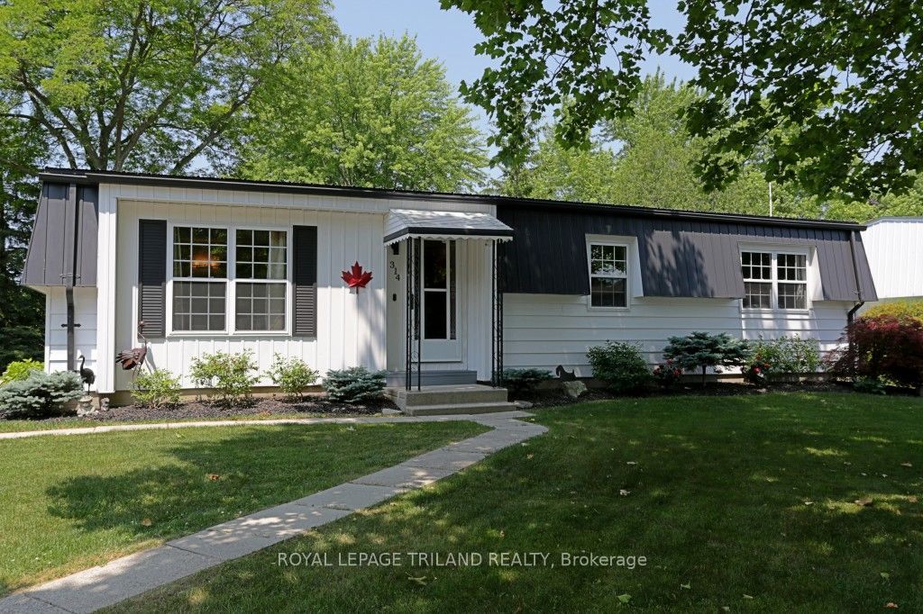 314 Wyldwood Lane, South Huron, ON N0M 1T0 photo 3