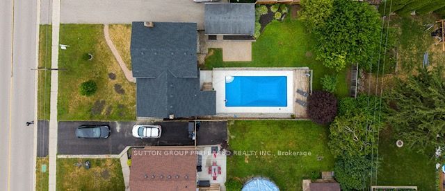 240 Byron Avenue, Thames Centre, ON N0L 1G3 photo 4