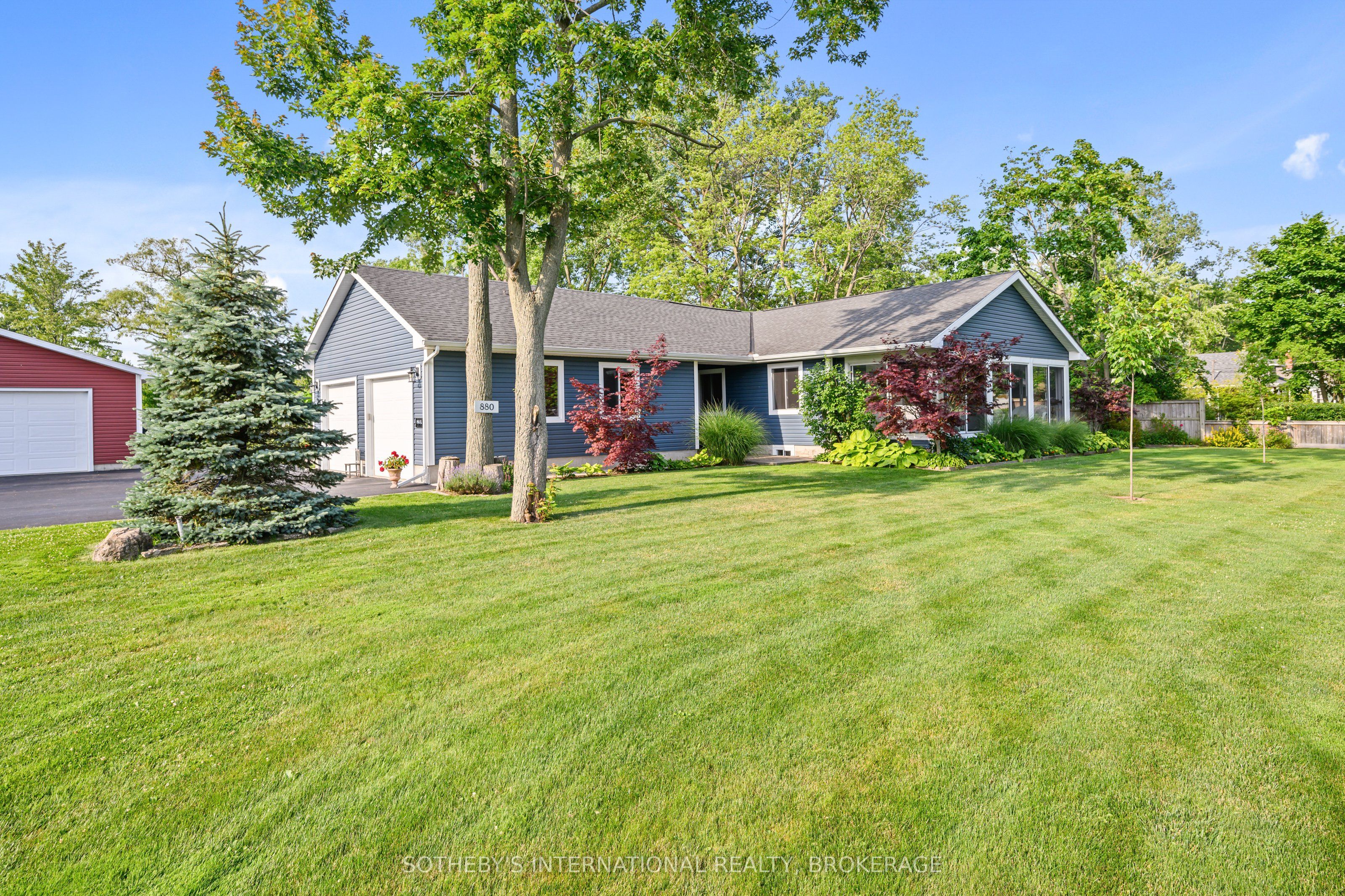 880 Edgemere Road, Fort Erie, ON L2A 1A8 photo 4