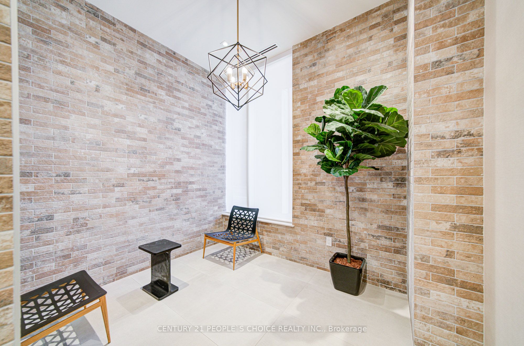 212 King William Street 703, Hamilton, ON L8R 3P2 photo 5