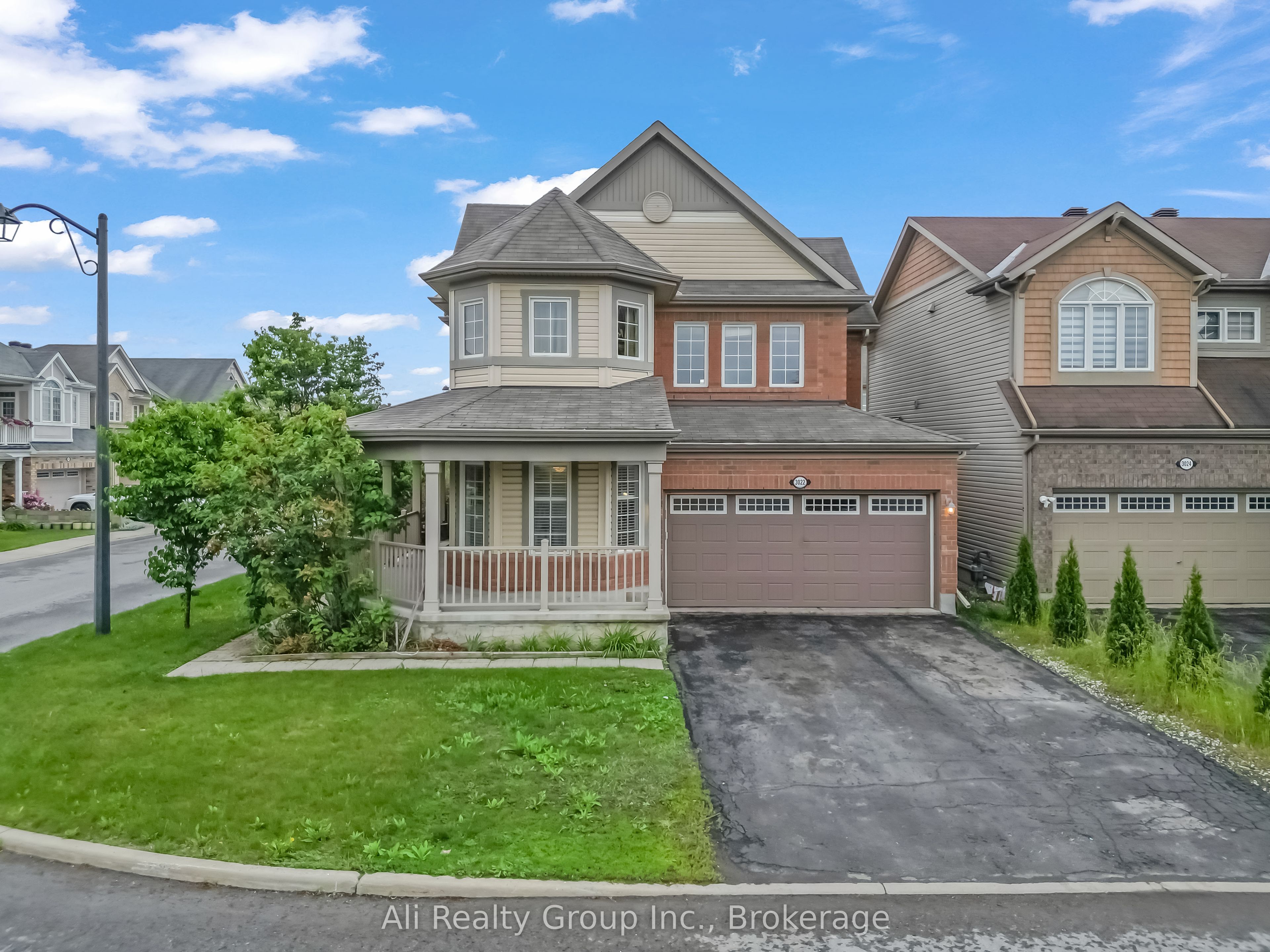 3022 Freshwater Way, Barrhaven, ON K2J 3V5 photo 2