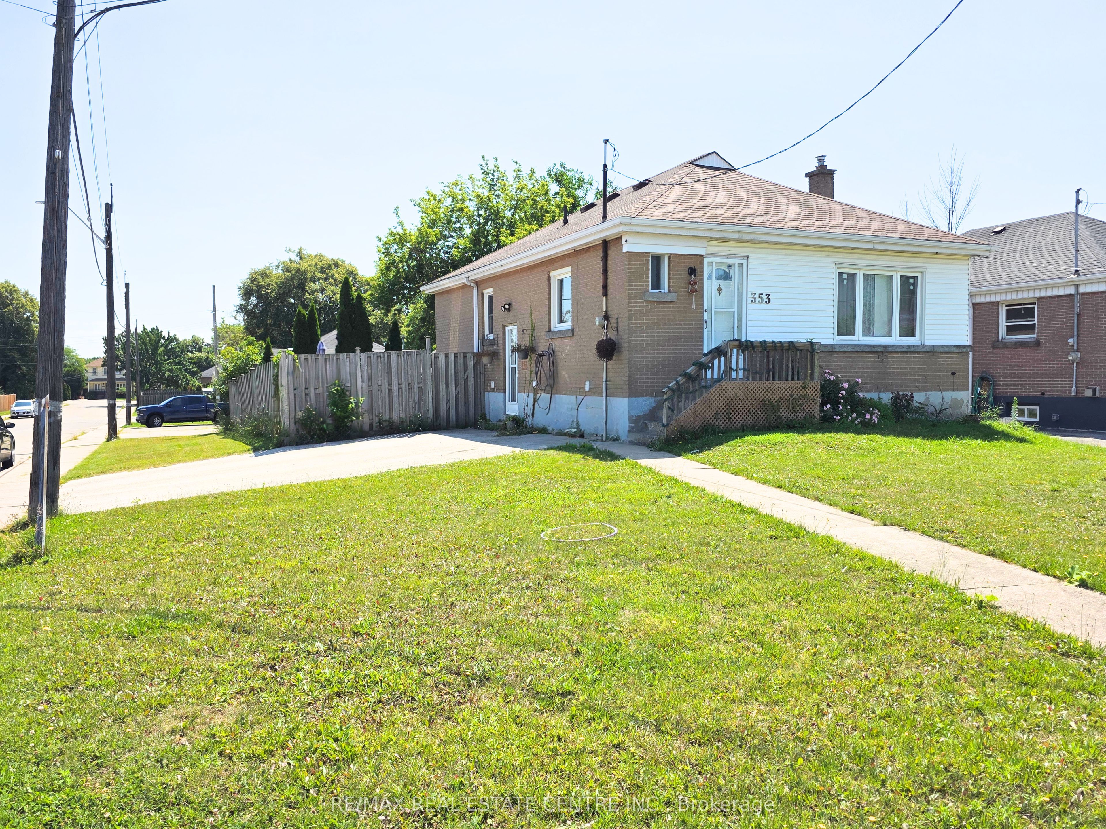 353 East 21st Street, Hamilton, ON L8V 2V1 photo 3
