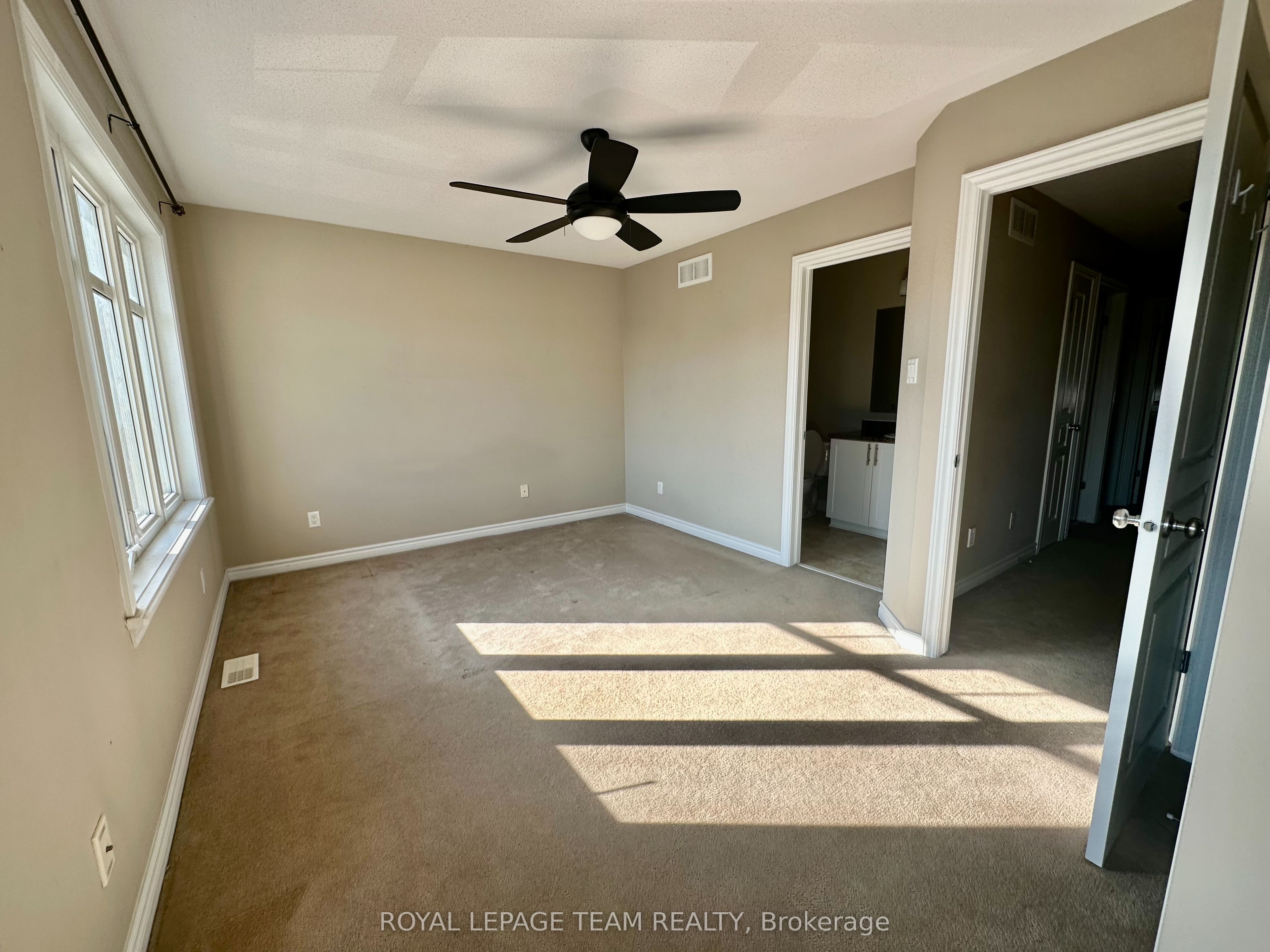 940 COBBLE HILL Drive, Barrhaven, ON K2J 5P8 photo 5