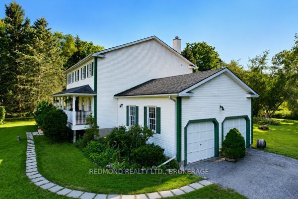 229 Howe Island Ferry Road, Front of Leeds & Seeleys Bay, ON K7G 2V5 photo 2