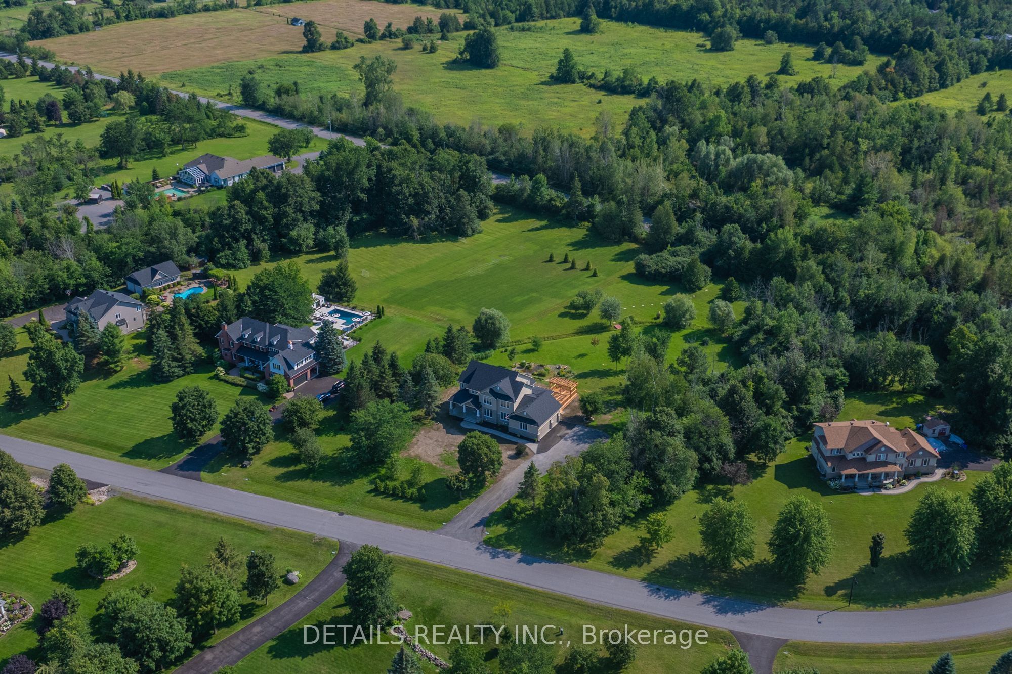 28 Ridingview Crescent, Stittsville - Munster - Richmond, ON K2S 1W3 photo 4