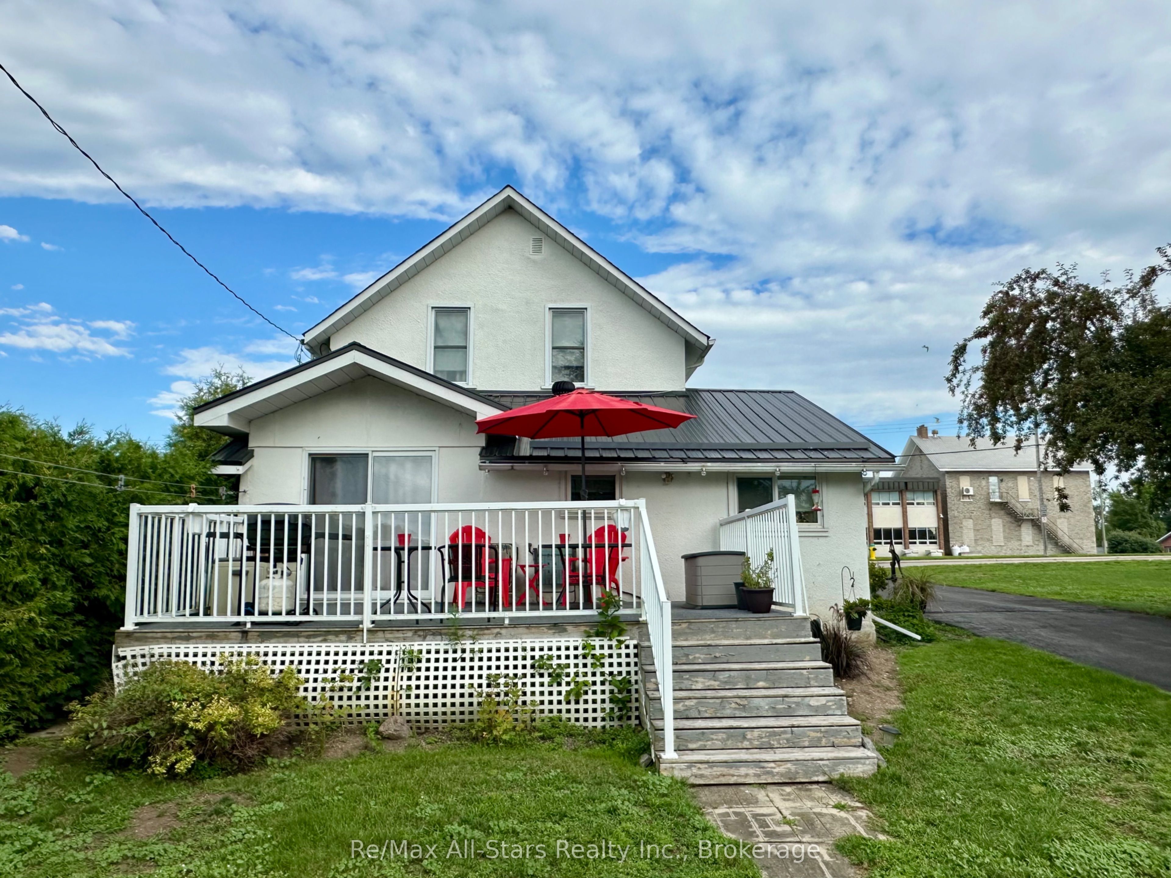 12 North Street, Kawartha Lakes, ON K0M 1N0 photo 2