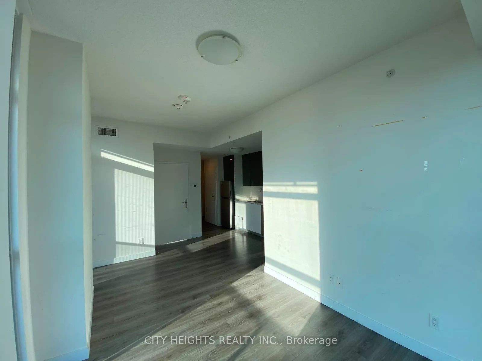 60 Fredrick Street 809, Kitchener, ON N2H 0C7 photo 5