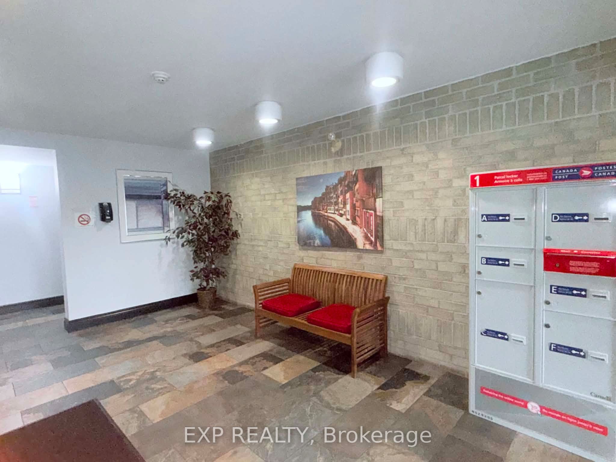 739 Deveron Crescent 210, London South, ON N5Z 4Y1 photo 5