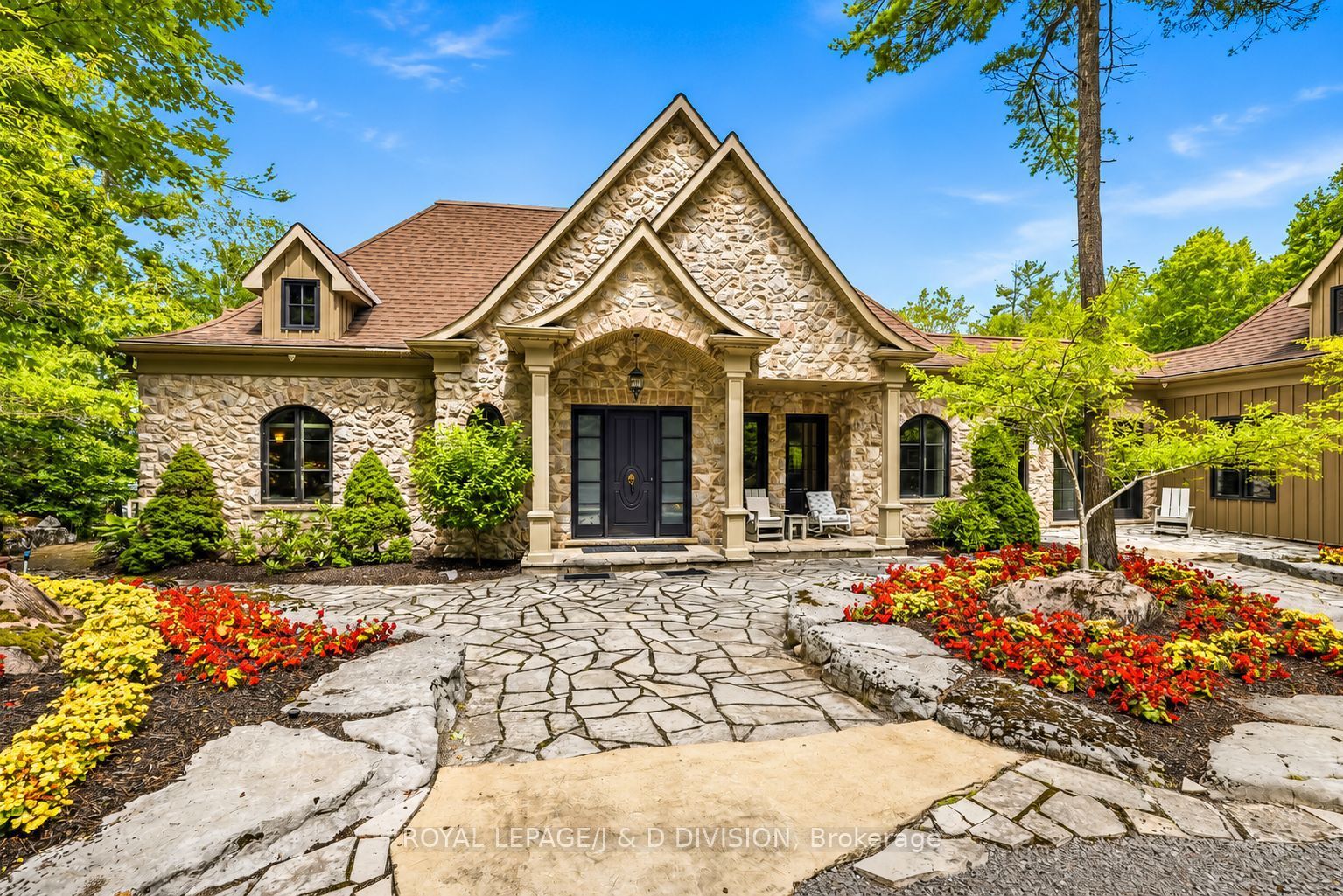 624 Rishor Avenue, Douro-Dummer, ON K0L 2H0