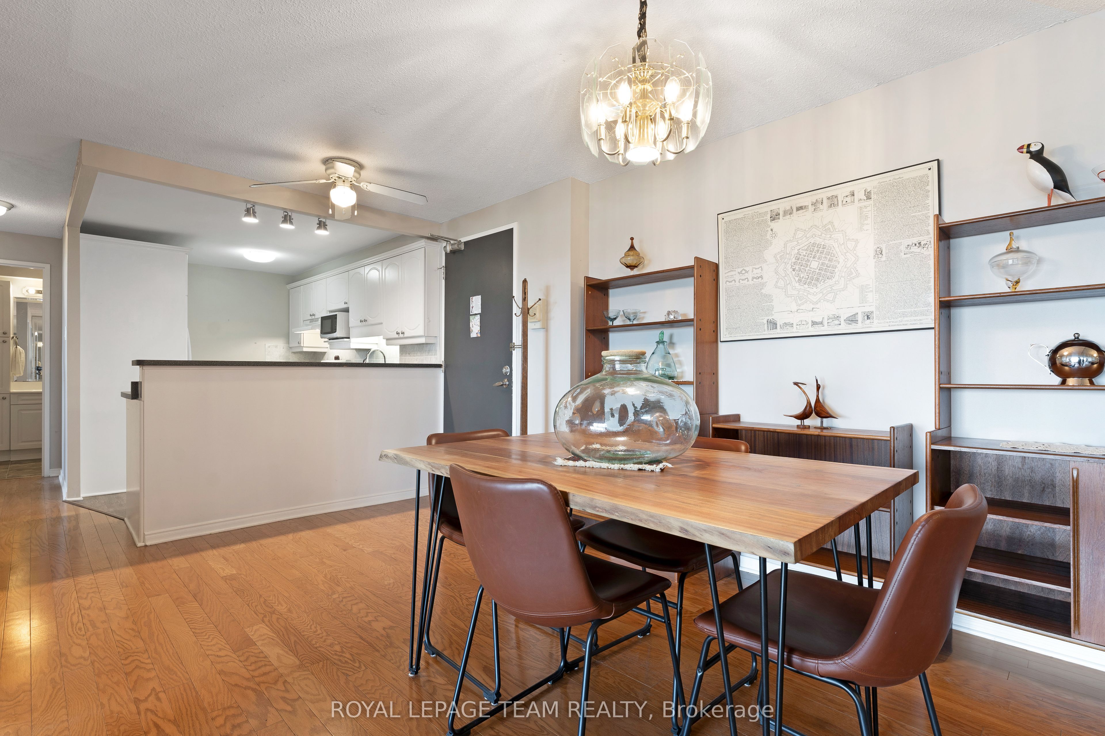 415 Greenview Avenue 1402, Britannia - Lincoln Heights and Area, ON K2B 8G5 photo 3