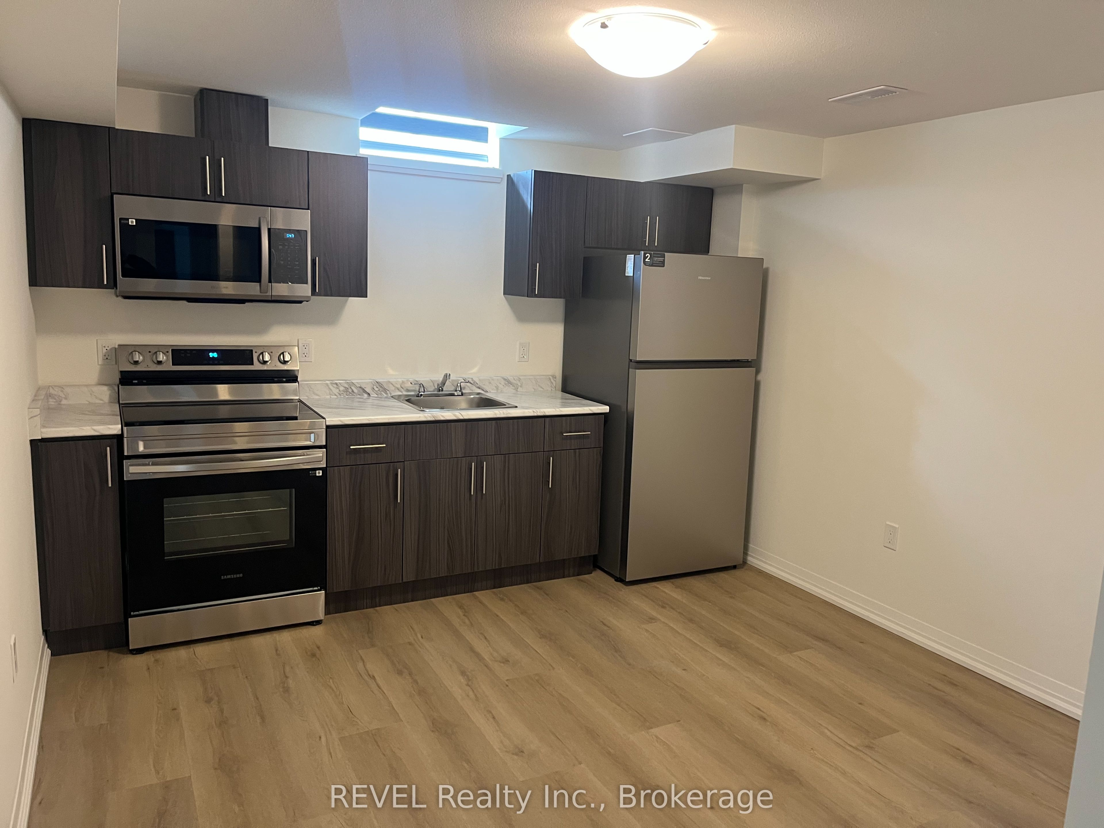 84 Acacia Road Lower Unit, Pelham, ON L0S 1E1 photo 3