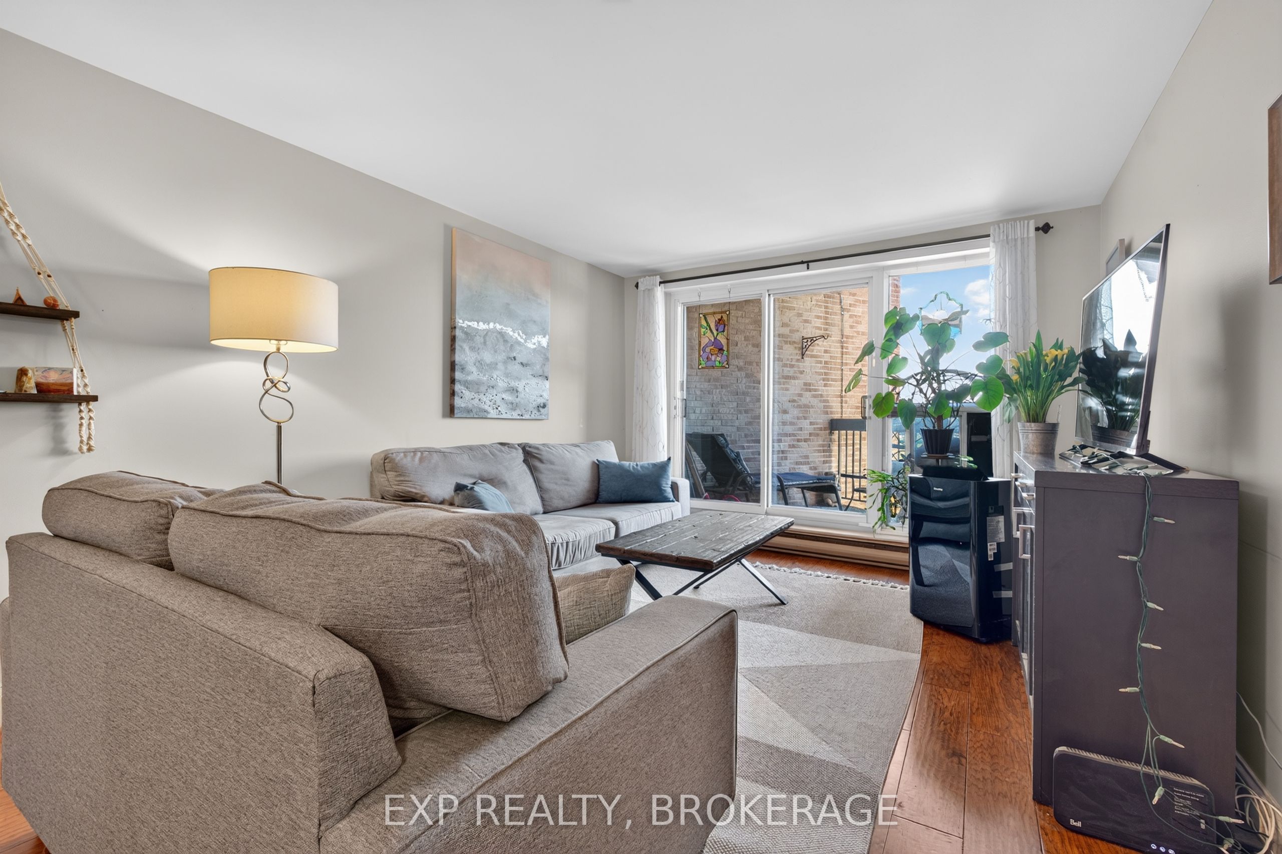 334 QUEEN MARY Road 308, Kingston, ON K7M 7E7 photo 5