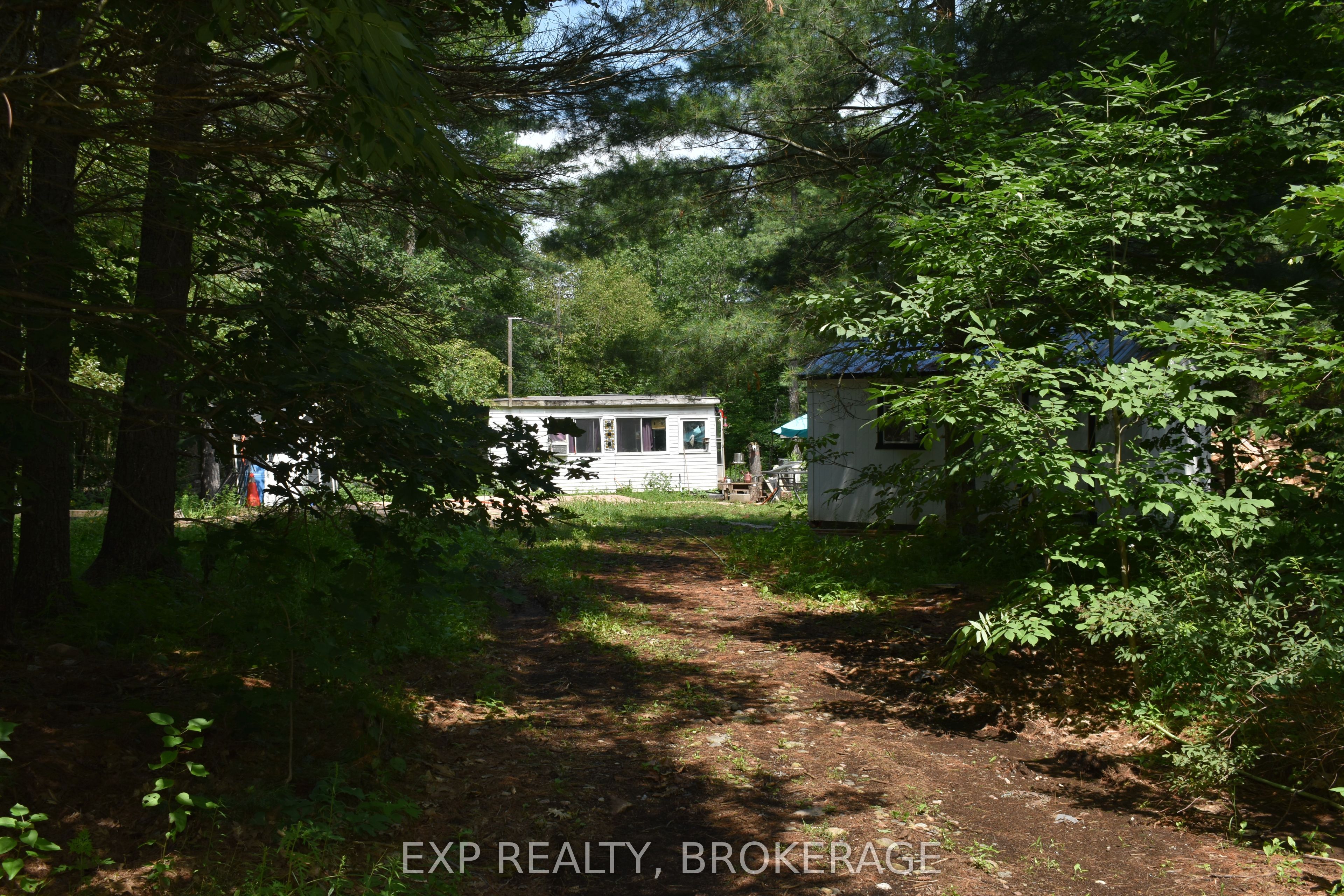 2100 MCLEAN Road, Frontenac, ON K0H 2K0 photo 2