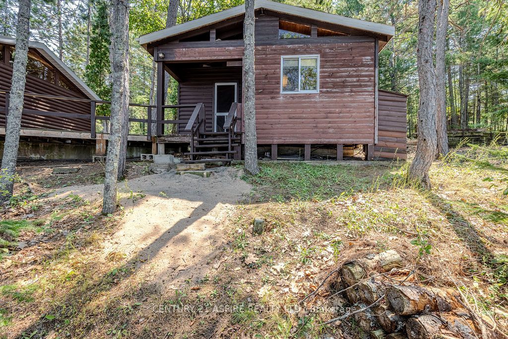 890 John Street, Killaloe, Hagarty and Richards, ON K0J 2A0 photo 3