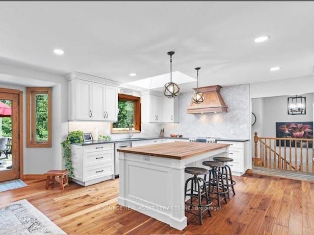1514 Longwoods Road, Southwest Middlesex, ON N0L 2N0 photo 5
