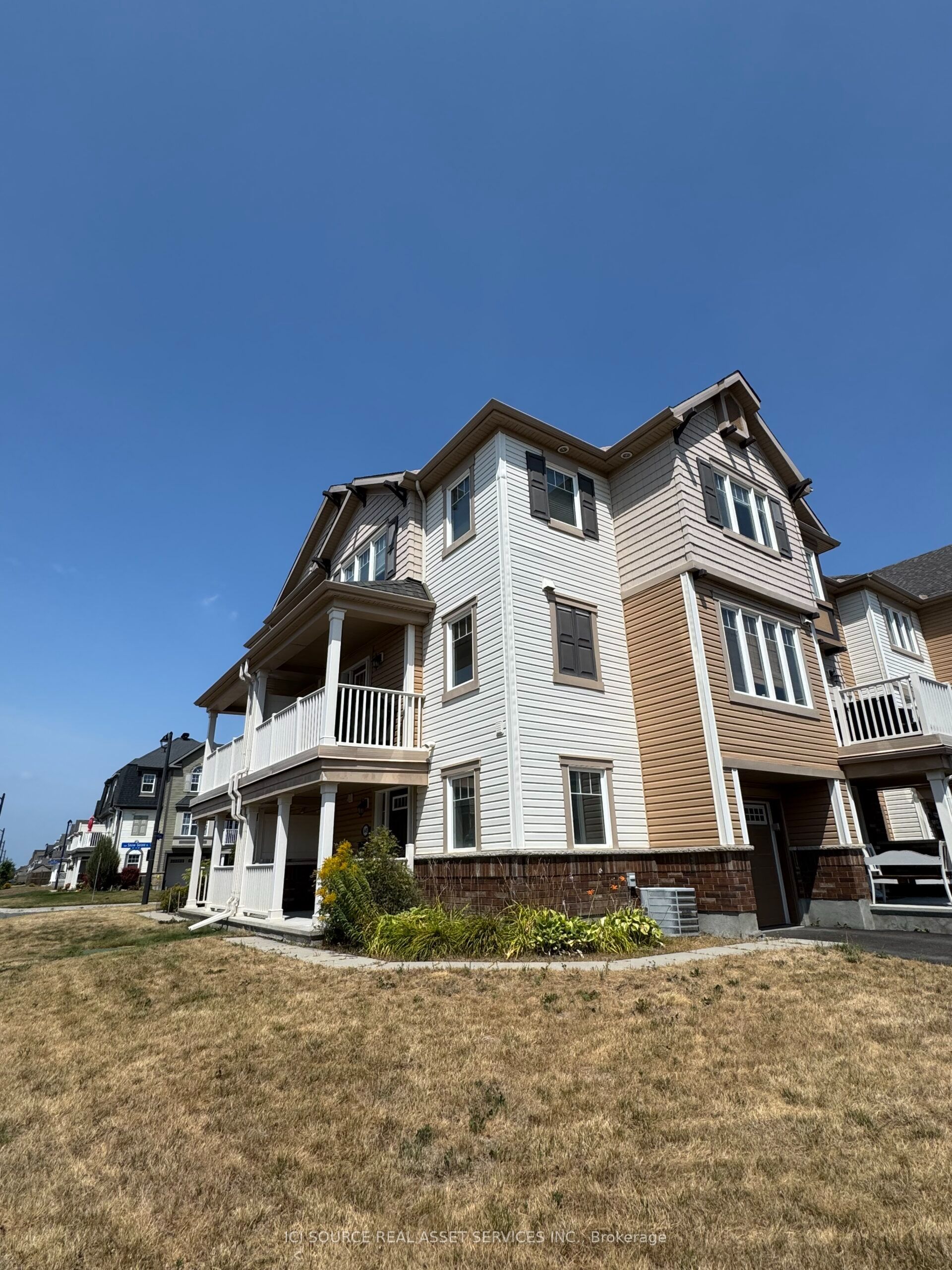 649 Bluegill Avenue, Barrhaven, ON K2J 5Y9 photo 2
