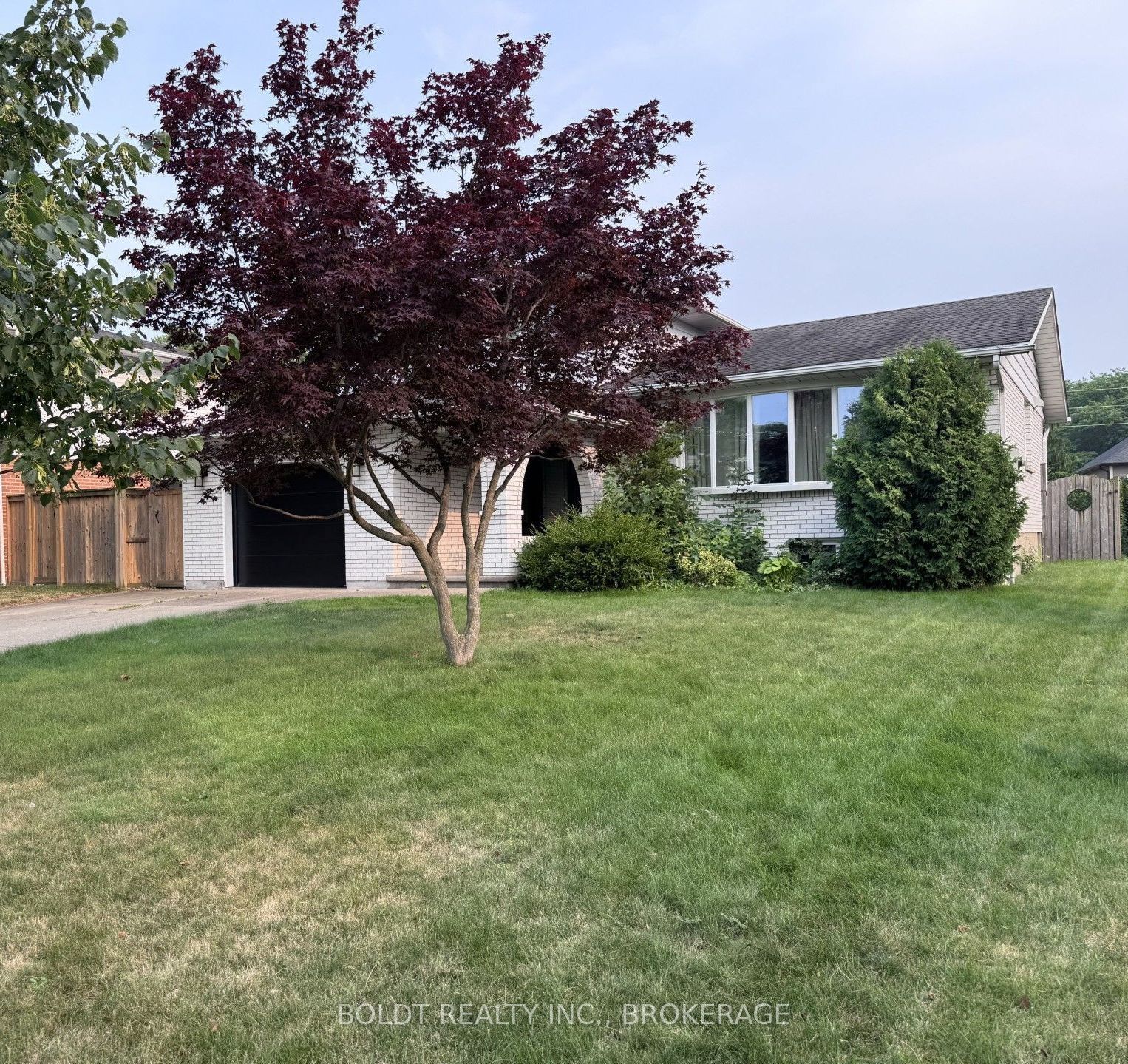 3 Wendover Place, St. Catharines, ON L2N 6T9 photo 2