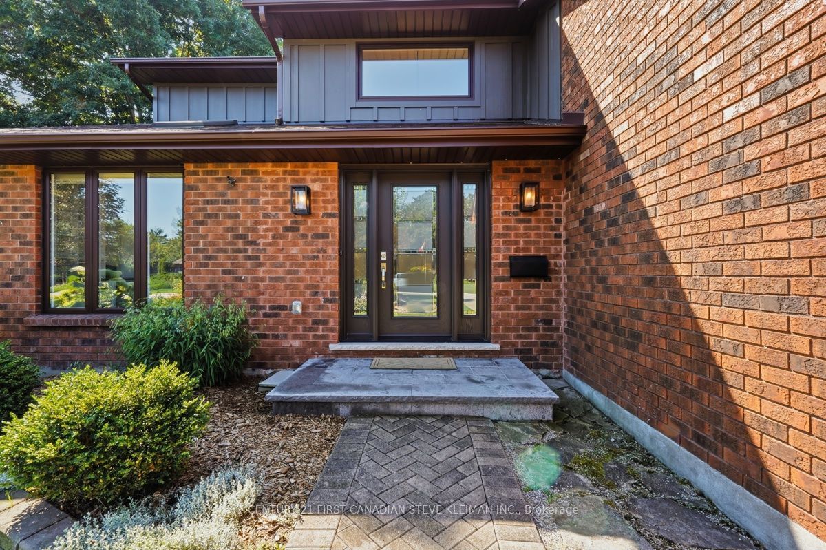 128 SALISBURY Drive, Middlesex Centre, ON N0M 1P0 photo 3