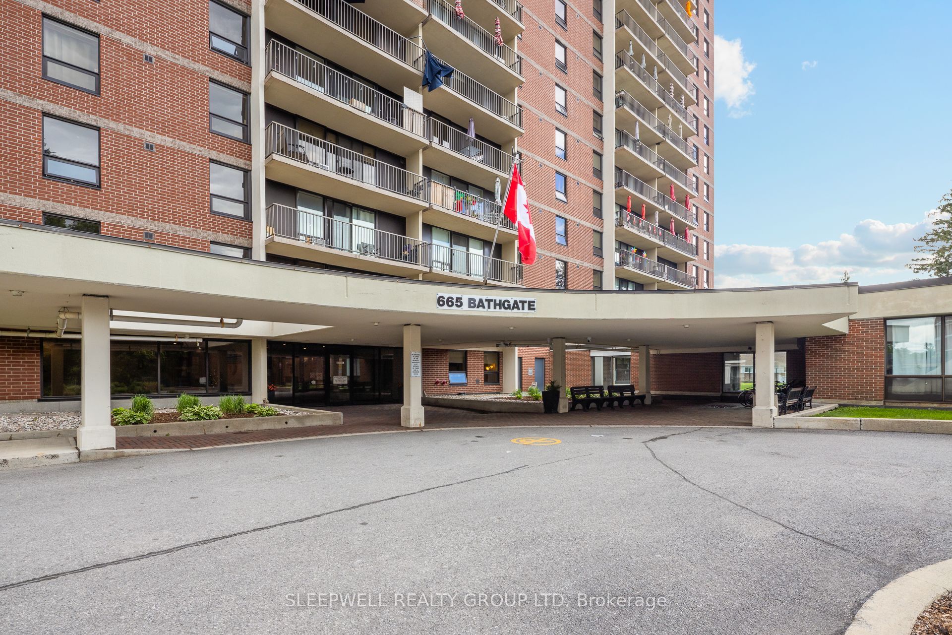665 Bathgate Drive 712, Overbrook - Castleheights and Area, ON K1K 3Y4 photo 3