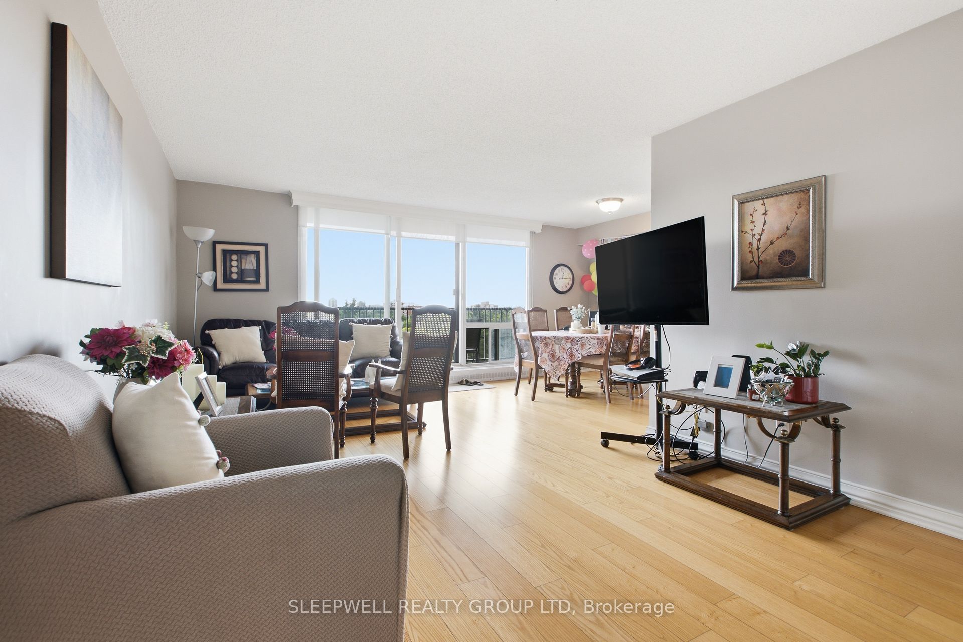 665 Bathgate Drive 712, Overbrook - Castleheights and Area, ON K1K 3Y4 photo 5
