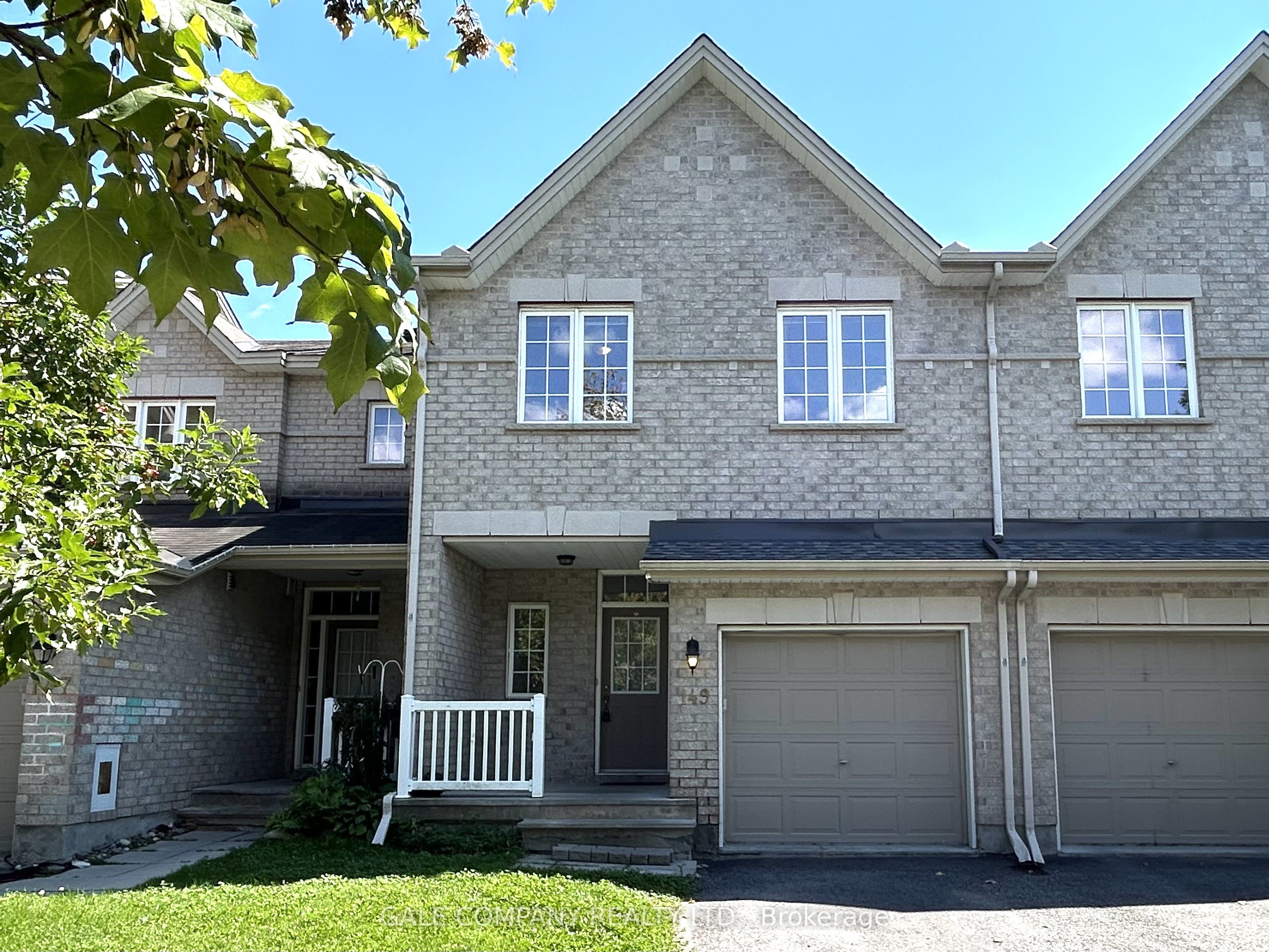 149 S Tandalee Crescent S, Kanata, ON K2M 0A2