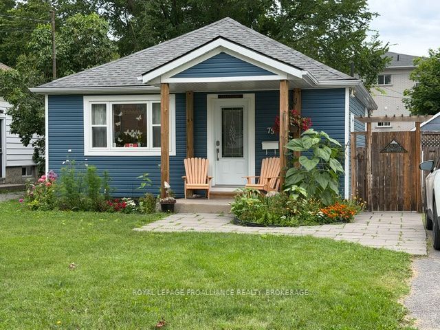 75 Scott Street, Kingston, ON K7L 1L6