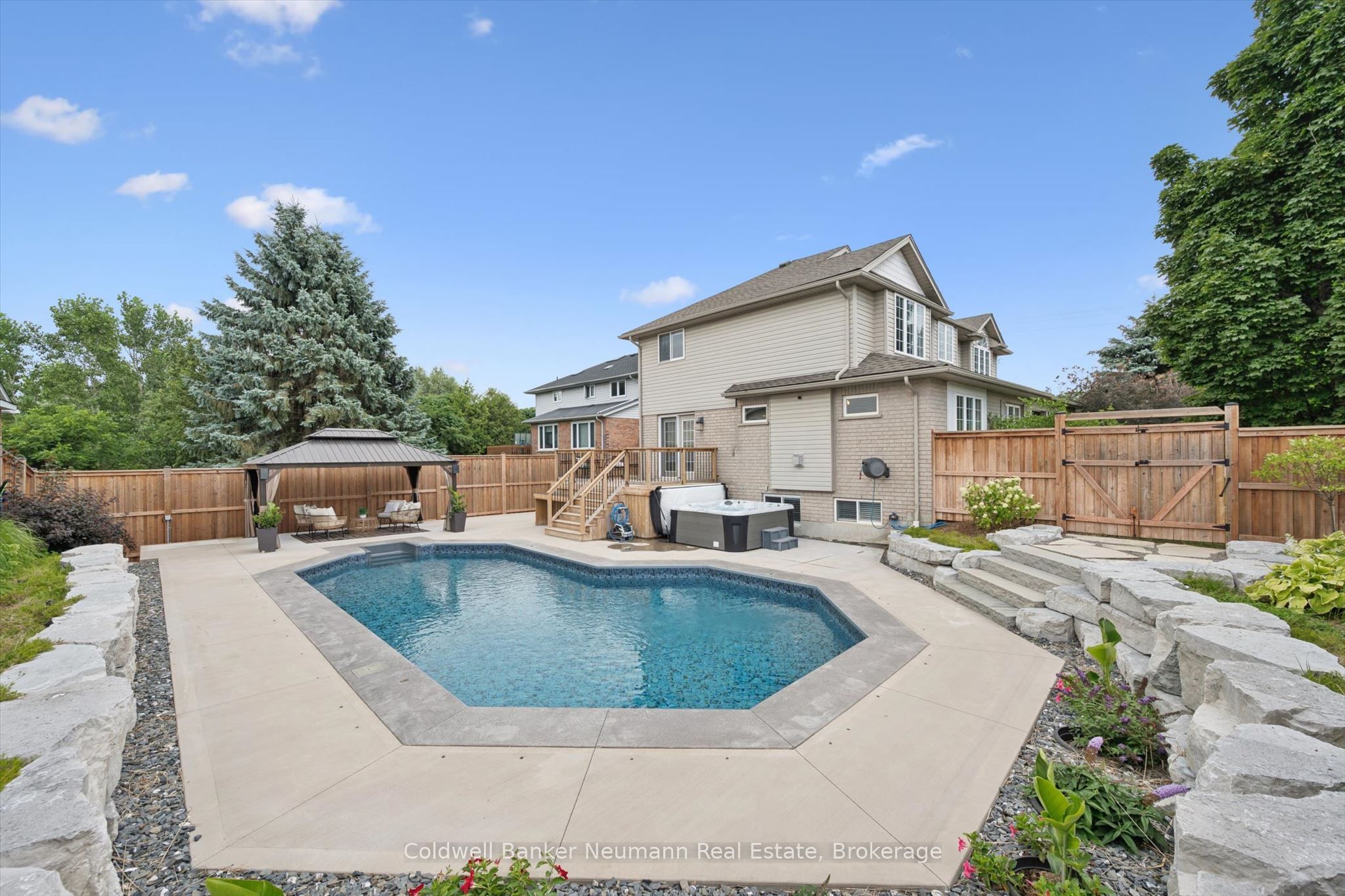 1 Teal Drive, Guelph, ON N1C 1G3 photo 4